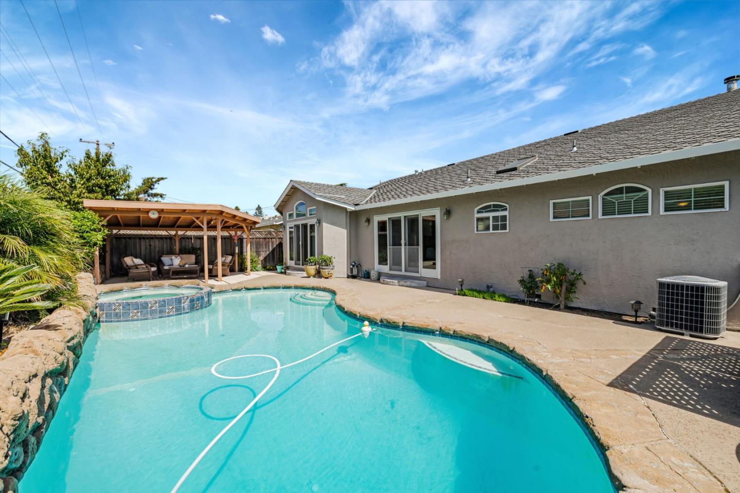 Detail Gallery Image 40 of 42 For 5121 Noella Way, San Jose,  CA 95124 - 3 Beds | 2 Baths