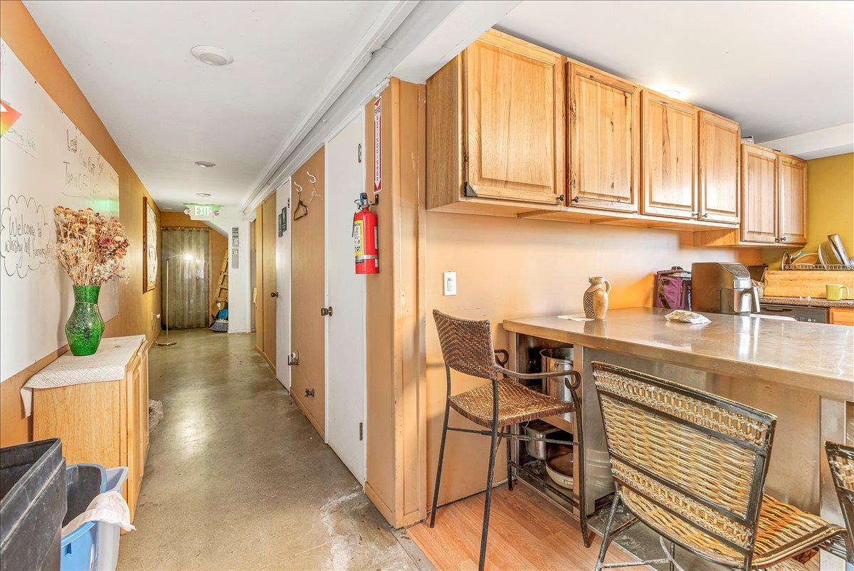 Detail Gallery Image 11 of 68 For 371 Calabasas Rd, Watsonville,  CA 95076 - – Beds | – Baths