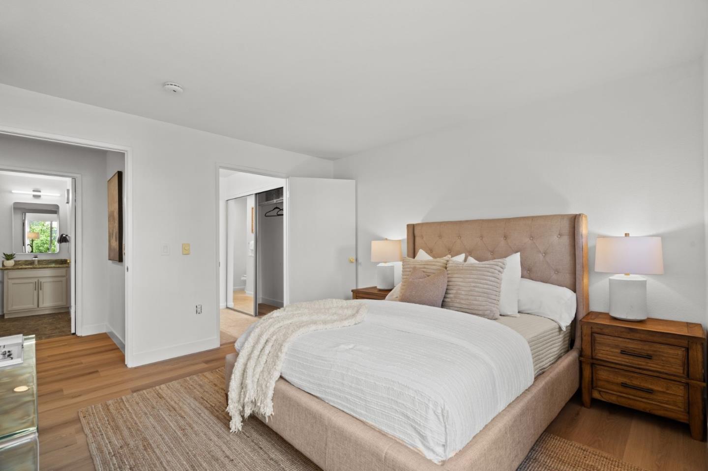Detail Gallery Image 11 of 36 For 803 Debut Ct, San Jose,  CA 95134 - 2 Beds | 2 Baths