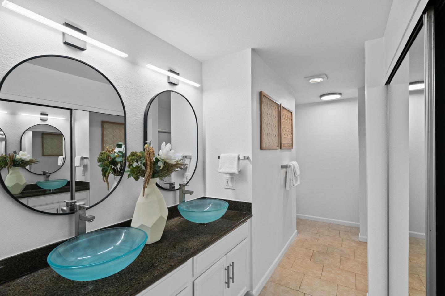 Detail Gallery Image 14 of 36 For 803 Debut Ct, San Jose,  CA 95134 - 2 Beds | 2 Baths