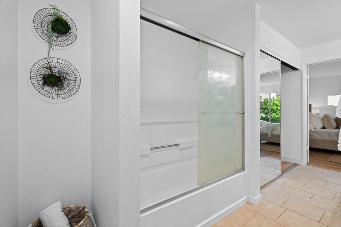 Detail Gallery Image 15 of 36 For 803 Debut Ct, San Jose,  CA 95134 - 2 Beds | 2 Baths