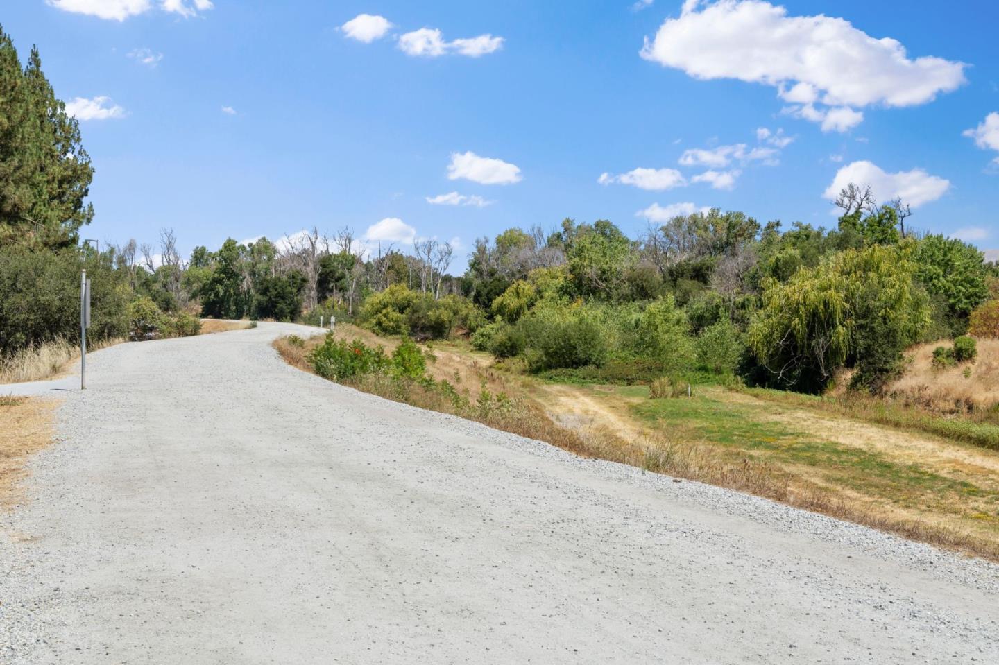 Detail Gallery Image 31 of 36 For 803 Debut Ct, San Jose,  CA 95134 - 2 Beds | 2 Baths