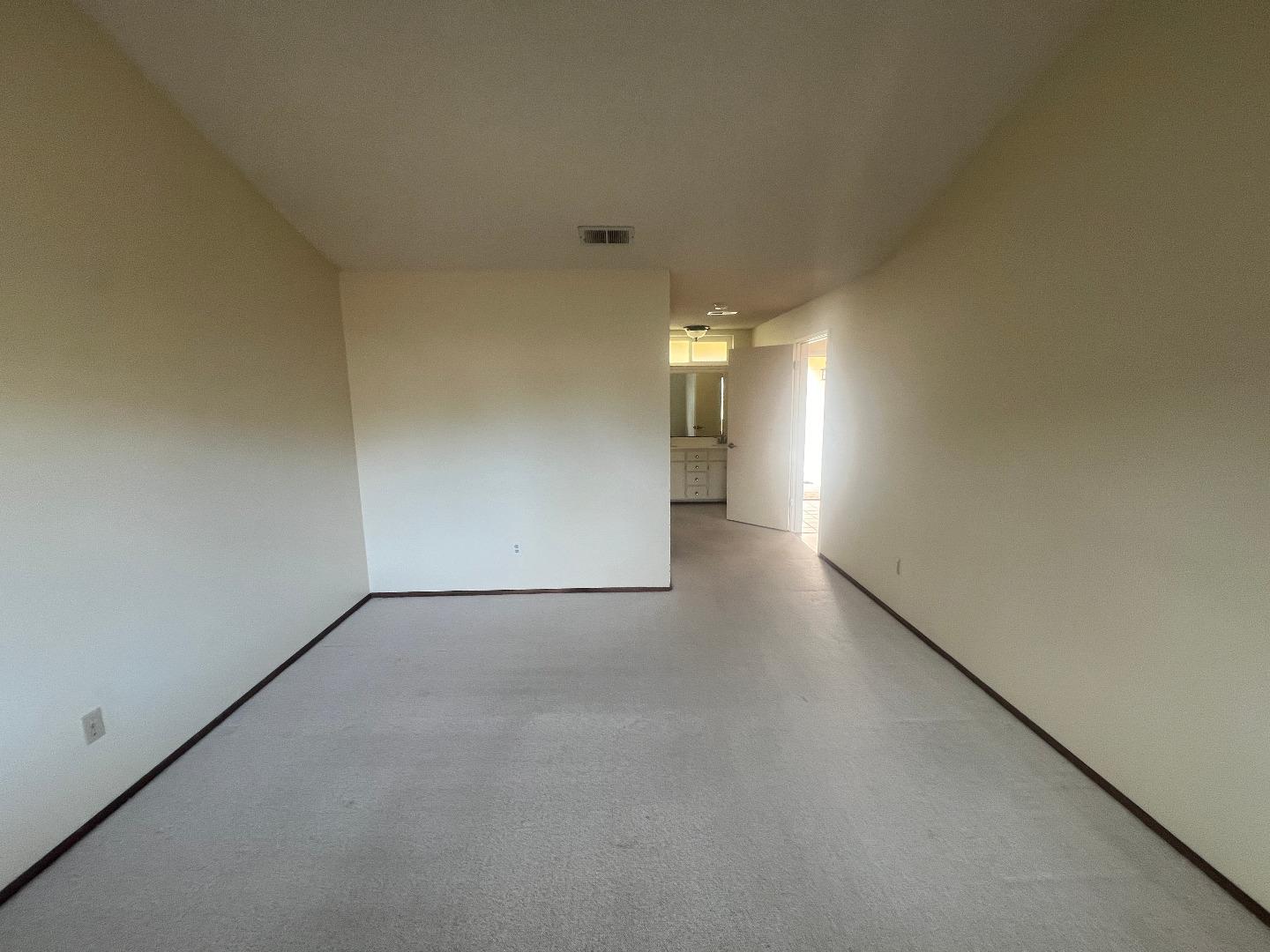 Detail Gallery Image 20 of 51 For 1077 Ofarrell Ct, Salinas,  CA 93907 - 3 Beds | 2 Baths