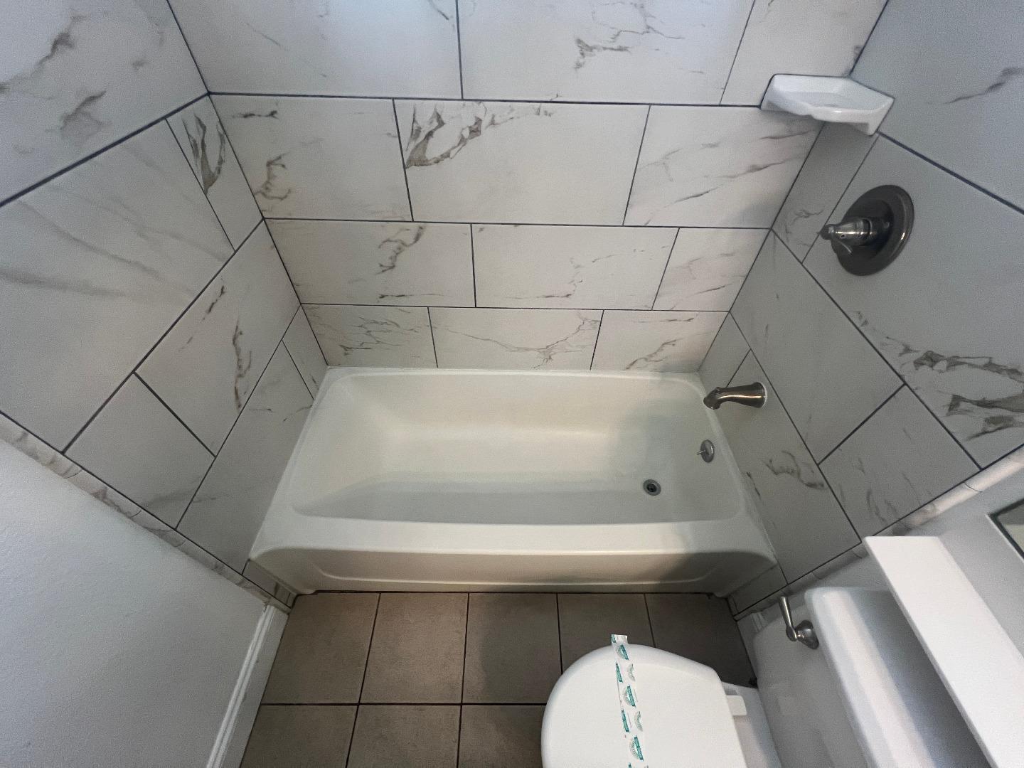 Detail Gallery Image 28 of 51 For 1077 Ofarrell Ct, Salinas,  CA 93907 - 3 Beds | 2 Baths