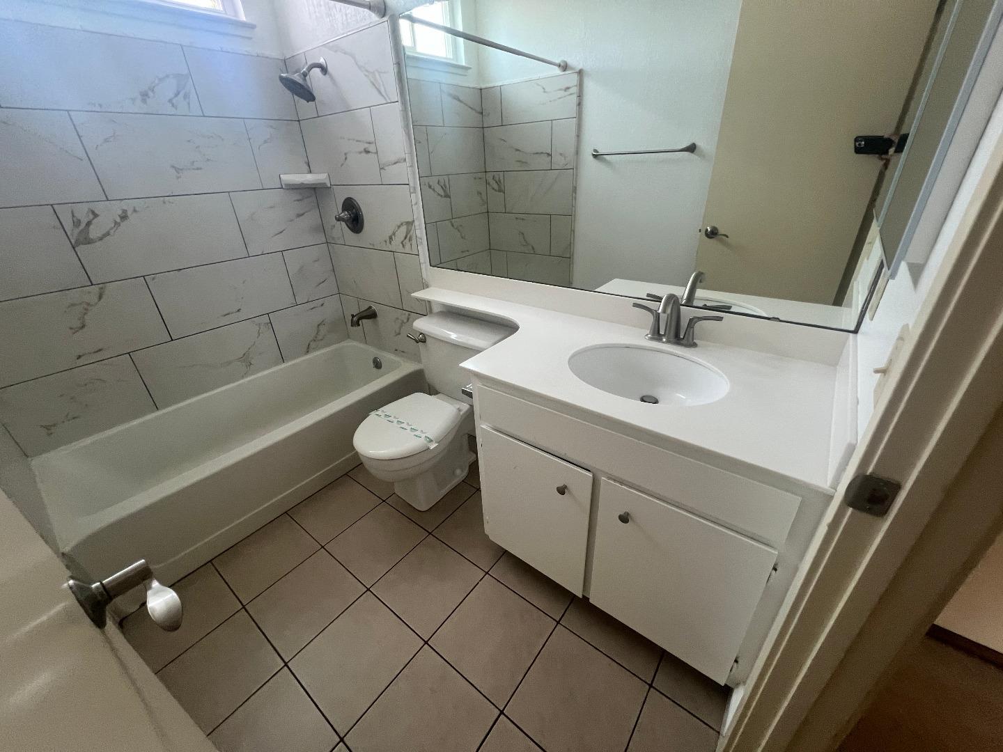 Detail Gallery Image 29 of 51 For 1077 Ofarrell Ct, Salinas,  CA 93907 - 3 Beds | 2 Baths