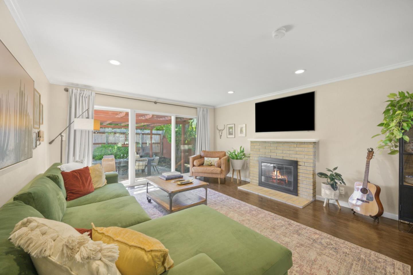 Detail Gallery Image 17 of 45 For 19336 Garrison Ave, Castro Valley,  CA 94546 - 3 Beds | 2 Baths