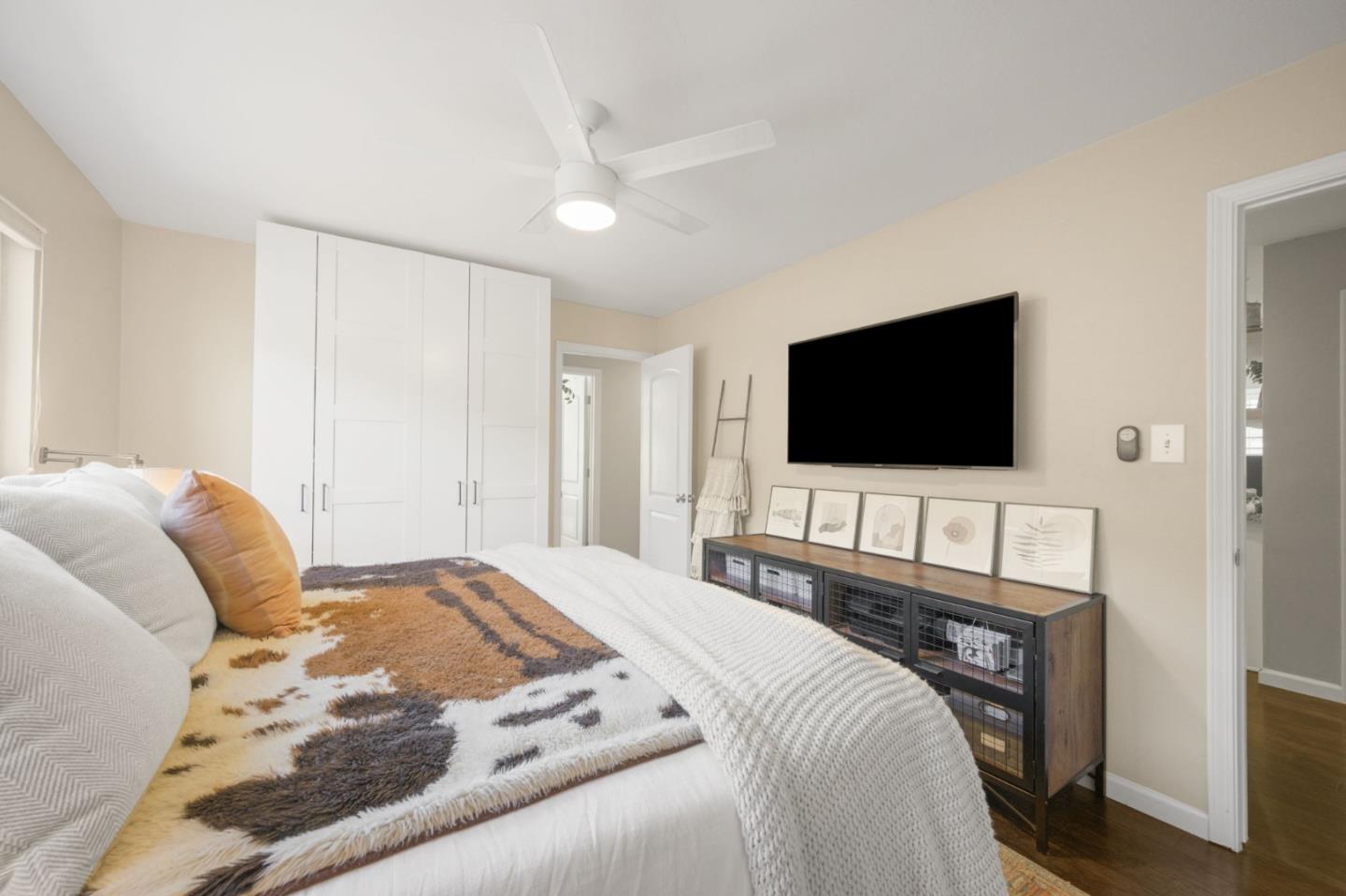 Detail Gallery Image 25 of 45 For 19336 Garrison Ave, Castro Valley,  CA 94546 - 3 Beds | 2 Baths