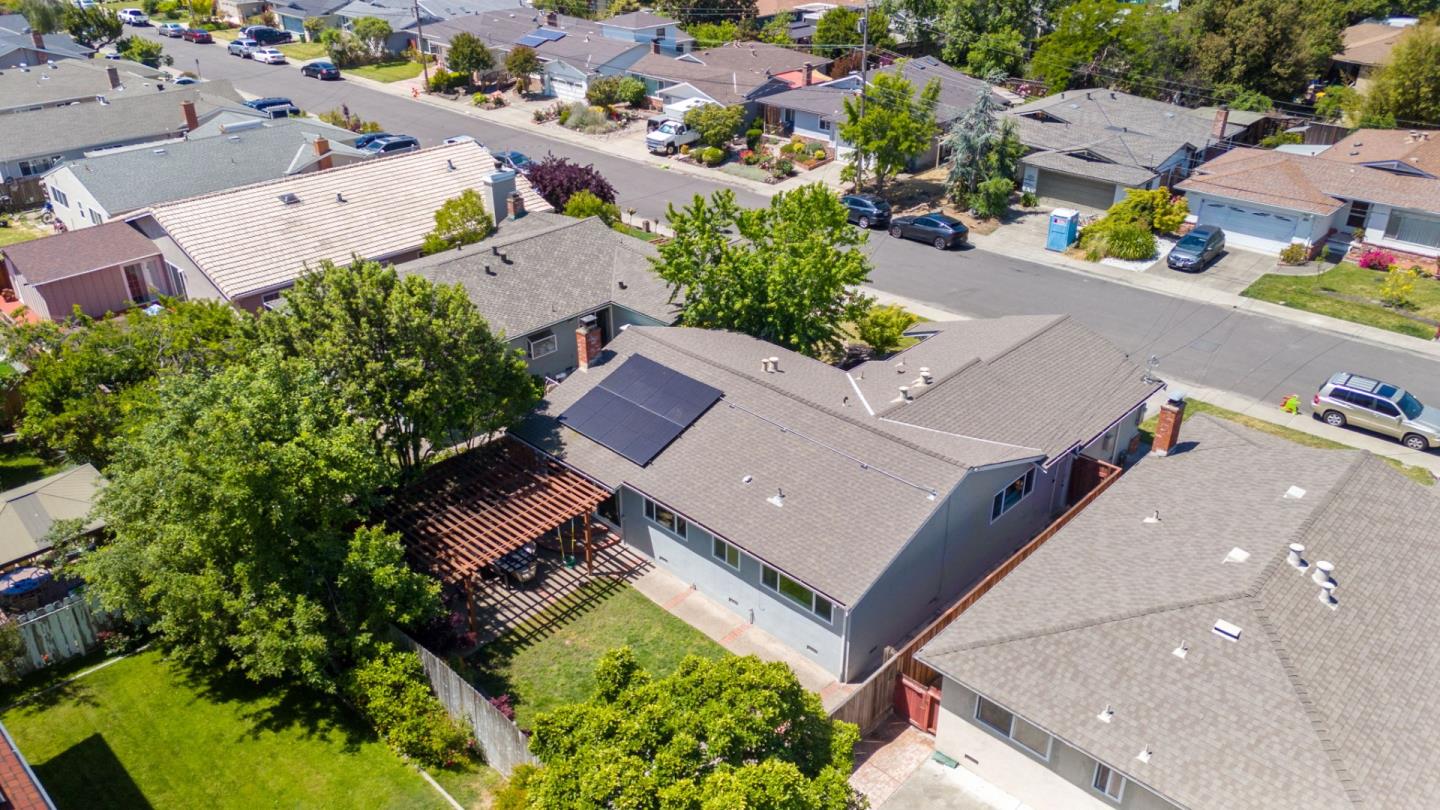 Detail Gallery Image 41 of 45 For 19336 Garrison Ave, Castro Valley,  CA 94546 - 3 Beds | 2 Baths