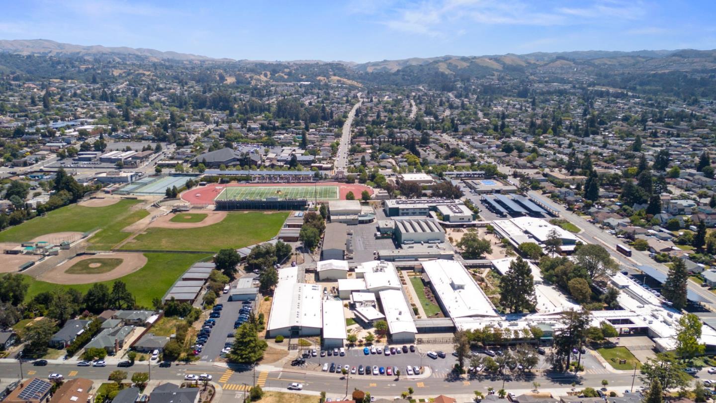 Detail Gallery Image 44 of 45 For 19336 Garrison Ave, Castro Valley,  CA 94546 - 3 Beds | 2 Baths