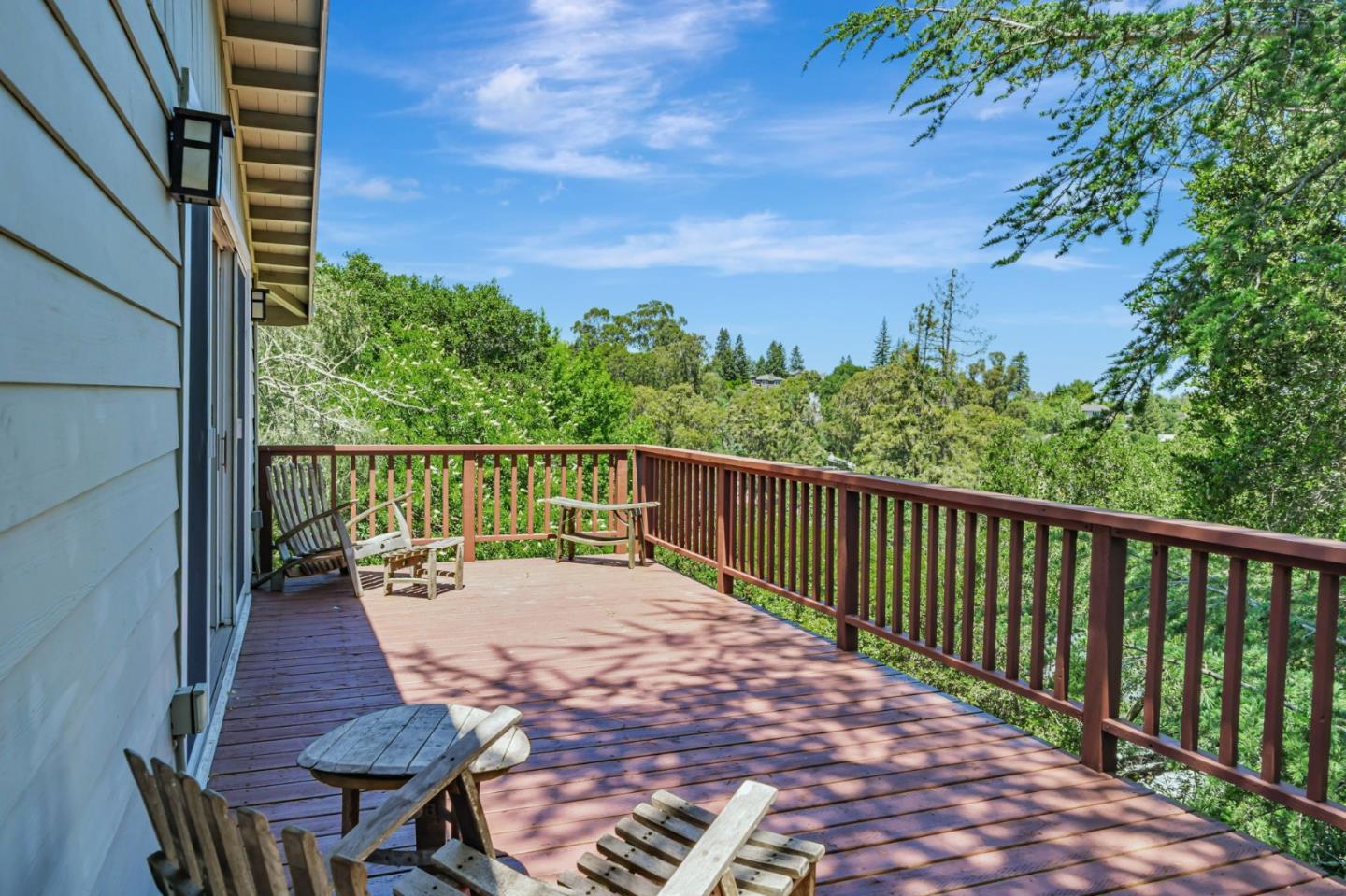 Detail Gallery Image 18 of 32 For 514 Live Oak Ln, Redwood City,  CA 94062 - 4 Beds | 2/1 Baths