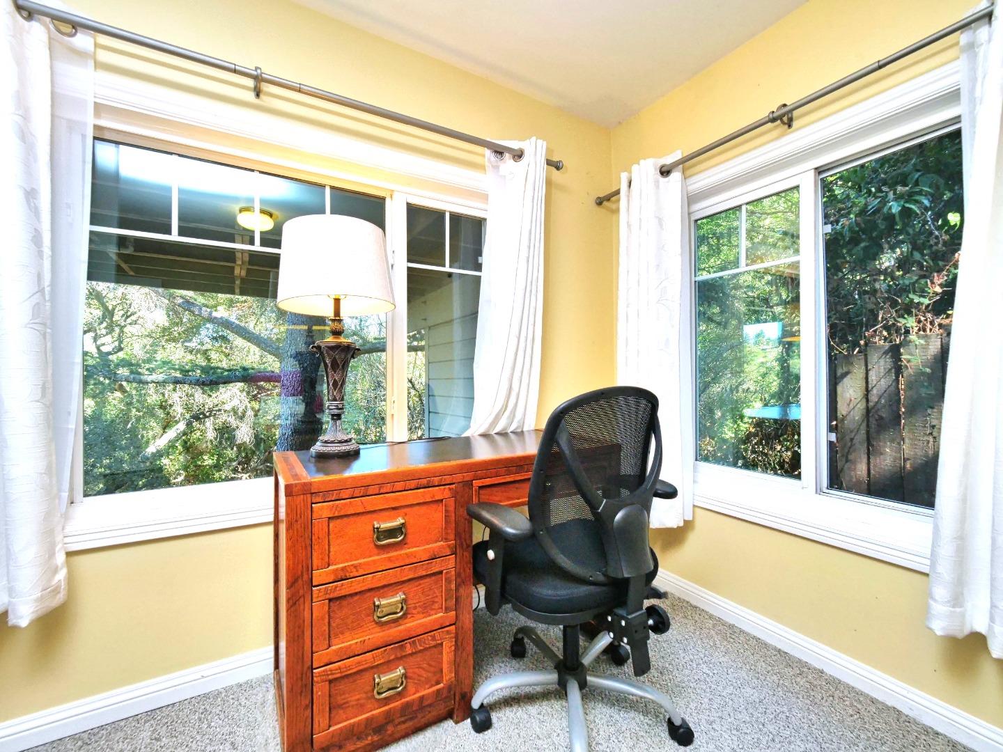 Detail Gallery Image 31 of 32 For 514 Live Oak Ln, Redwood City,  CA 94062 - 4 Beds | 2/1 Baths