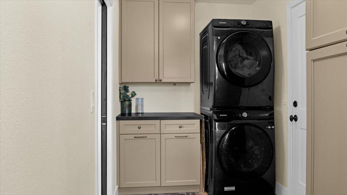 Detail Gallery Image 22 of 32 For 352 Cowden Rd, Hollister,  CA 95023 - 3 Beds | 2 Baths
