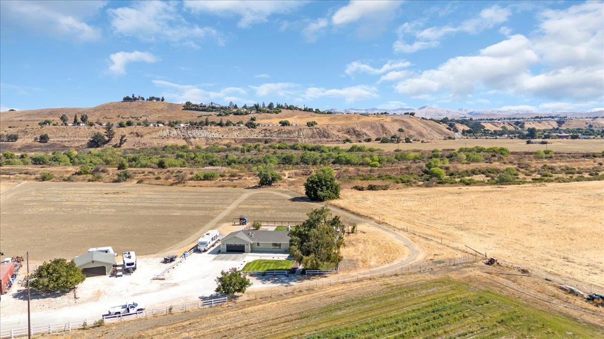 Detail Gallery Image 30 of 32 For 352 Cowden Rd, Hollister,  CA 95023 - 3 Beds | 2 Baths