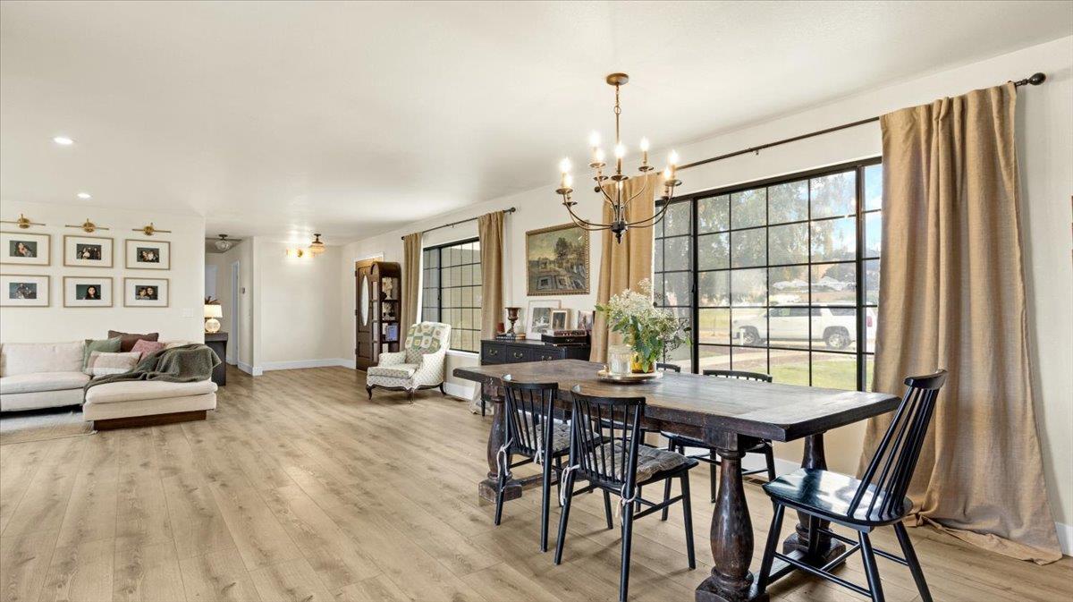 Detail Gallery Image 7 of 32 For 352 Cowden Rd, Hollister,  CA 95023 - 3 Beds | 2 Baths