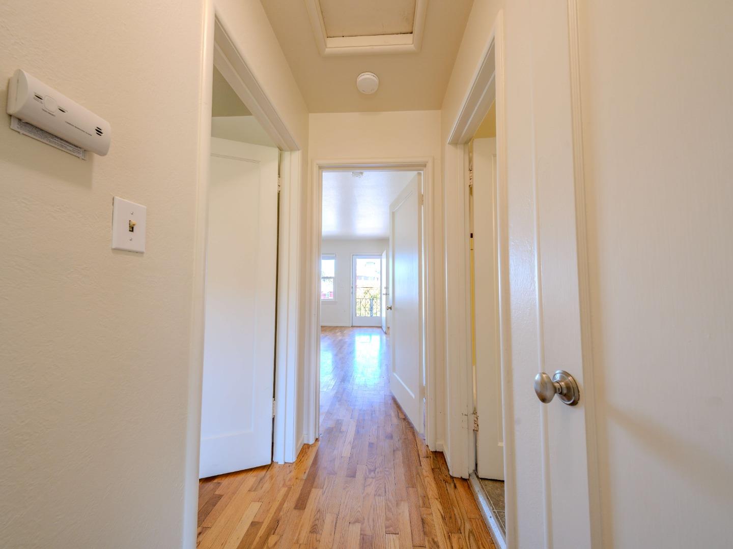 Detail Gallery Image 19 of 25 For 108 W Cliff Dr, Santa Cruz,  CA 95060 - – Beds | – Baths