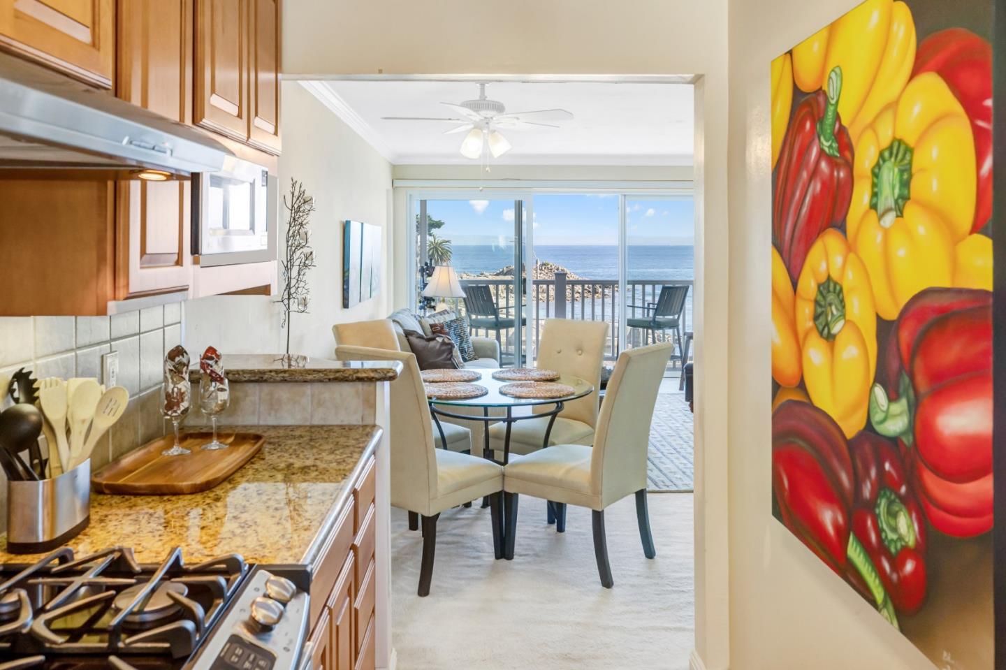 Detail Gallery Image 19 of 53 For 585 Ocean View Blvd #3,  Pacific Grove,  CA 93950 - 2 Beds | 1/1 Baths