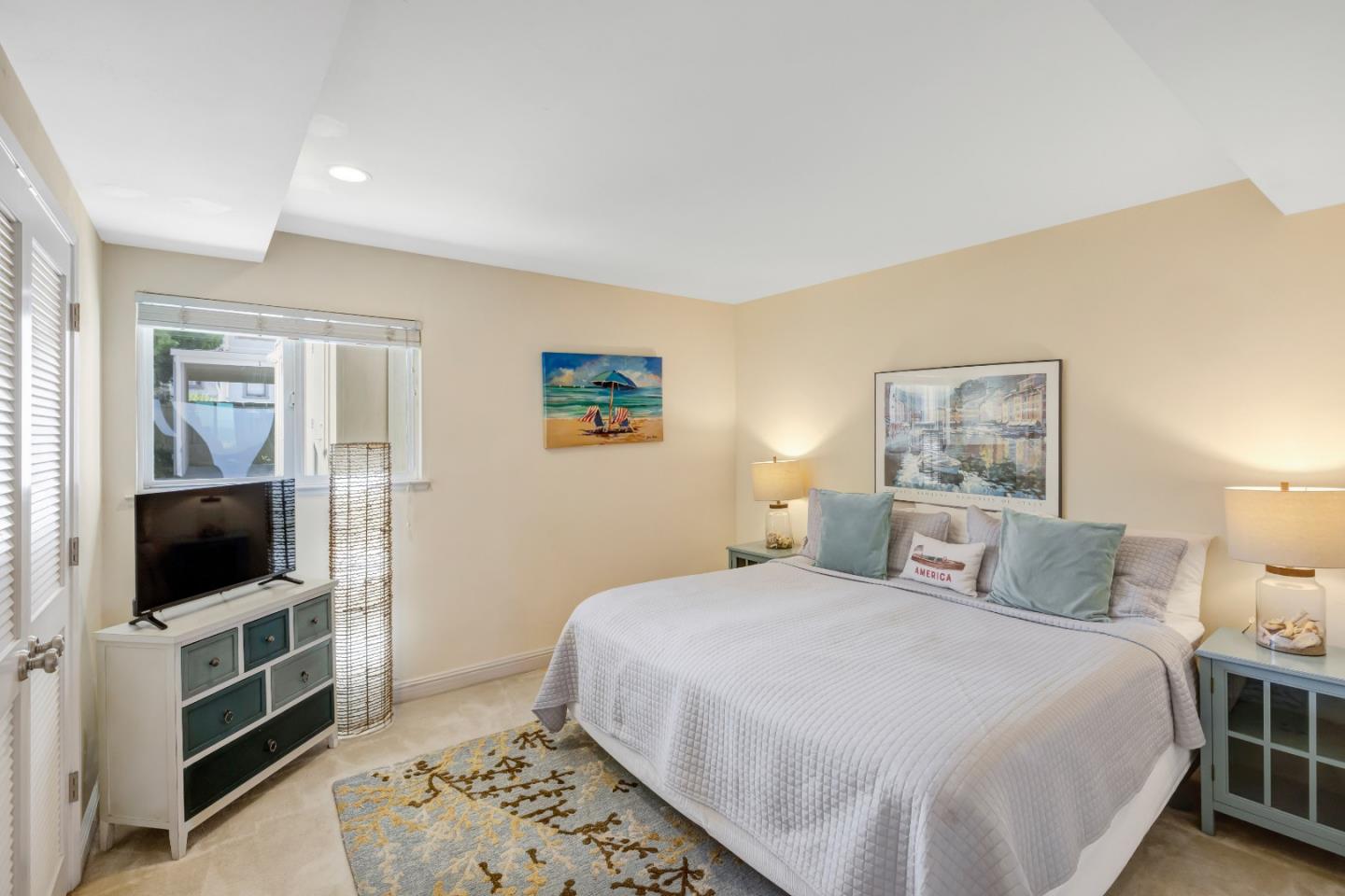 Detail Gallery Image 27 of 53 For 585 Ocean View Blvd #3,  Pacific Grove,  CA 93950 - 2 Beds | 1/1 Baths