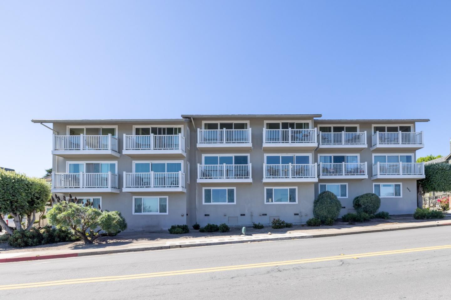 Detail Gallery Image 53 of 53 For 585 Ocean View Blvd #3,  Pacific Grove,  CA 93950 - 2 Beds | 1/1 Baths