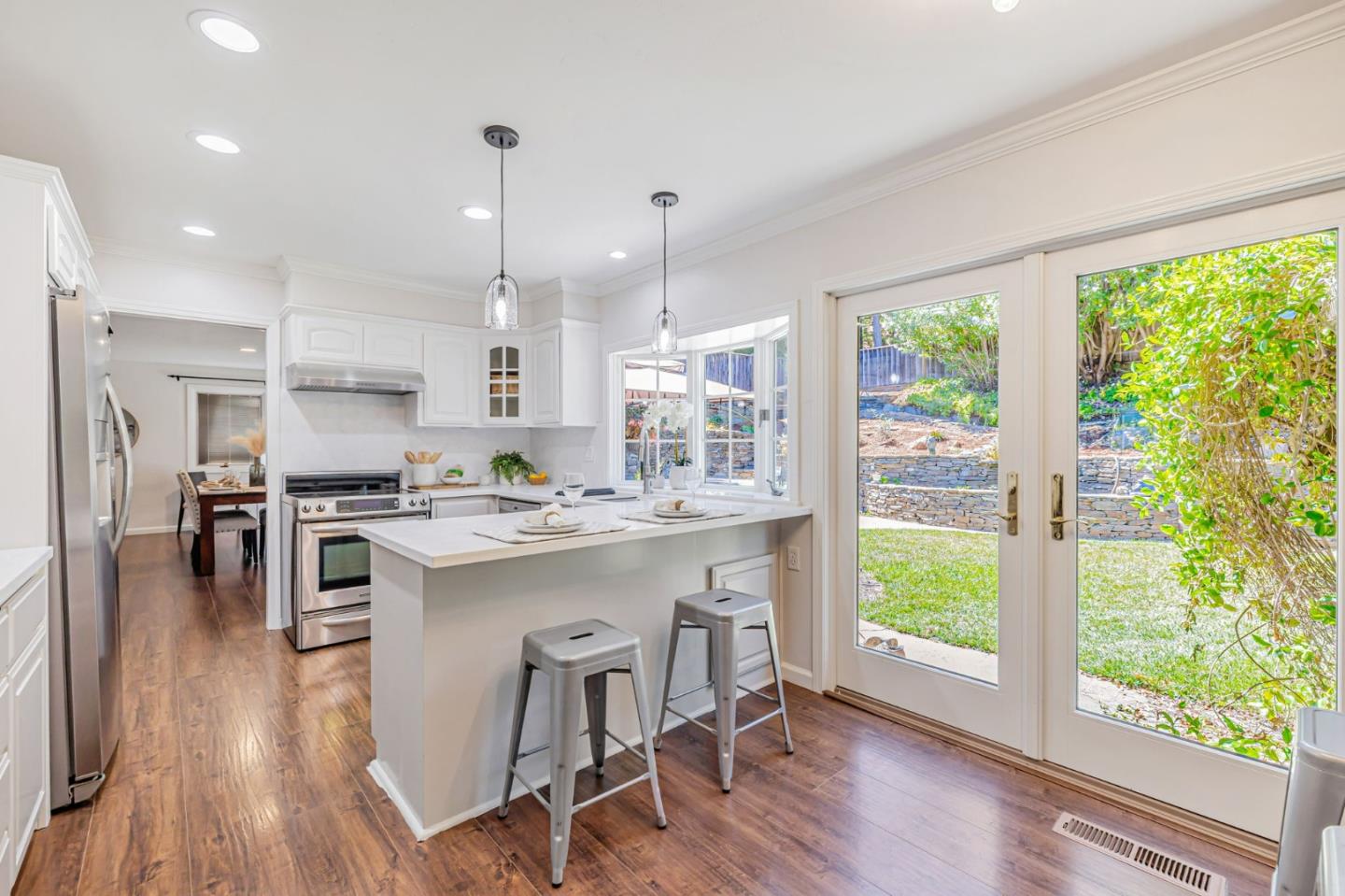 Detail Gallery Image 14 of 54 For 6227 Calle Bonita, San Jose,  CA 95120 - 5 Beds | 2/1 Baths