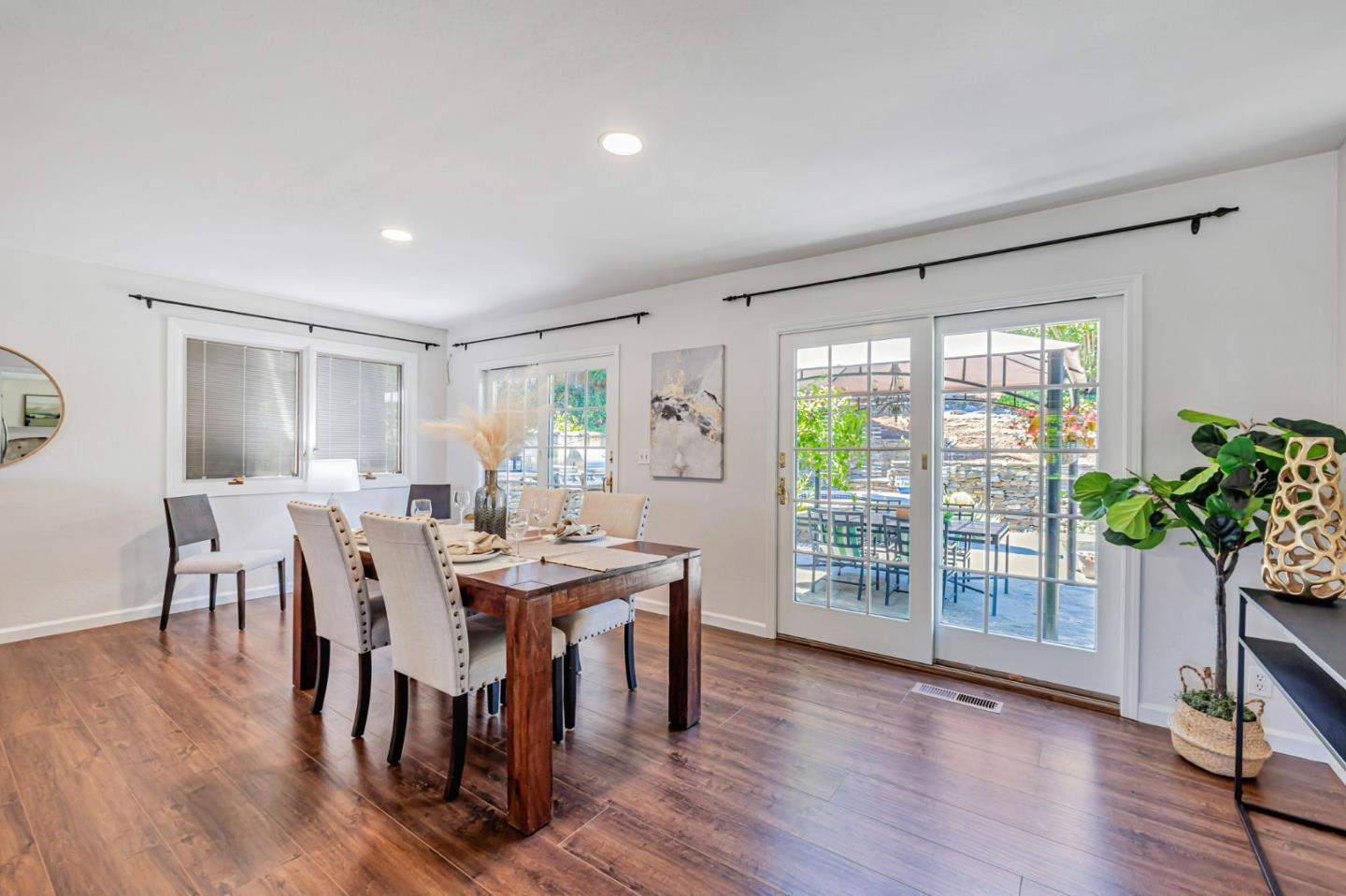 Detail Gallery Image 17 of 54 For 6227 Calle Bonita, San Jose,  CA 95120 - 5 Beds | 2/1 Baths