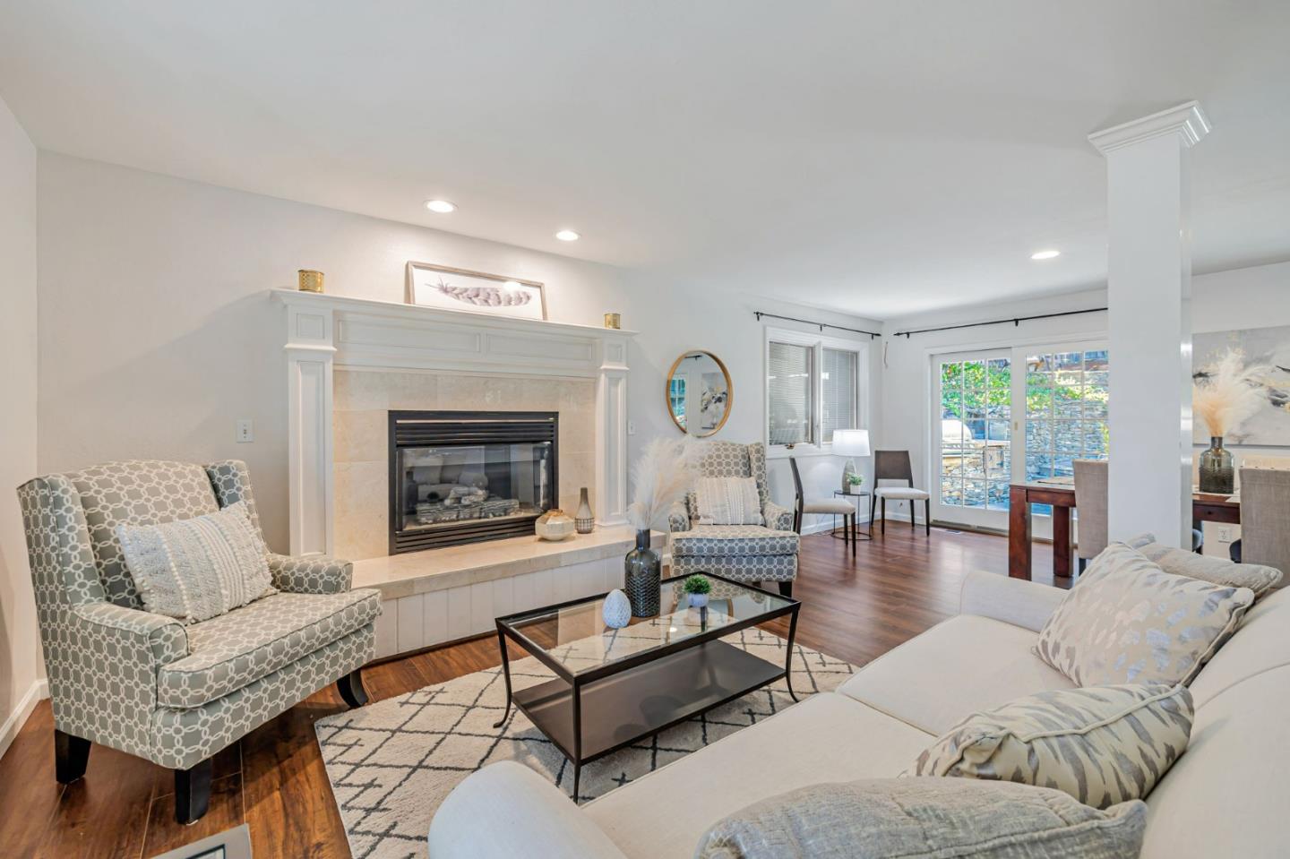 Detail Gallery Image 4 of 54 For 6227 Calle Bonita, San Jose,  CA 95120 - 5 Beds | 2/1 Baths