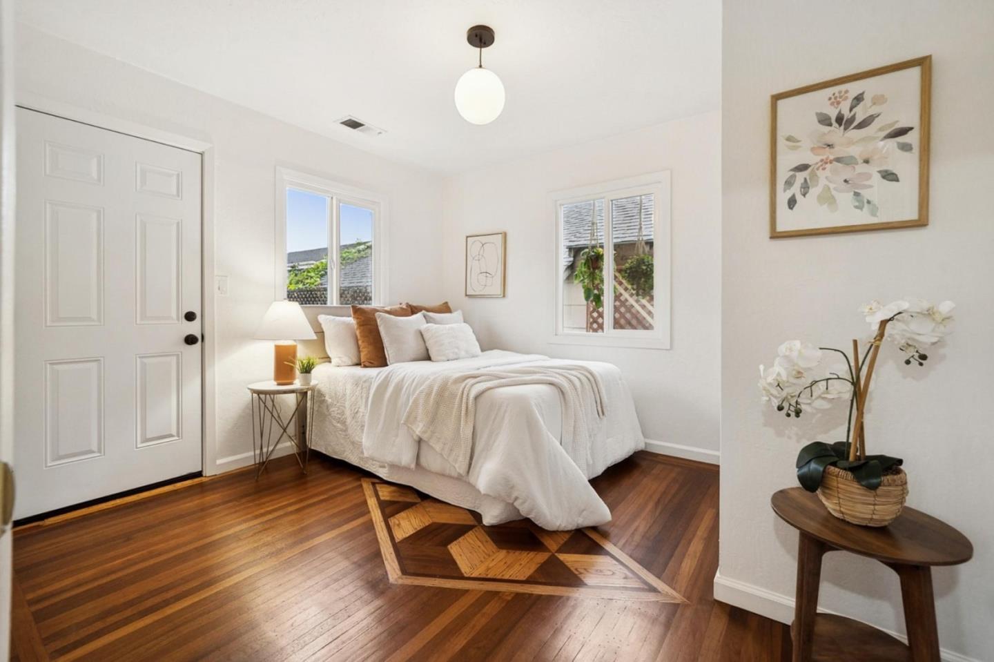 Detail Gallery Image 7 of 12 For 184 Paloma Ave, Pacifica,  CA 94044 - 3 Beds | 1 Baths