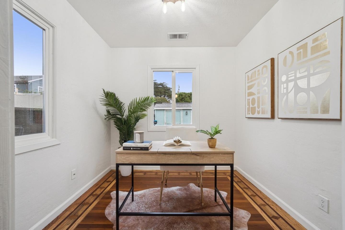 Detail Gallery Image 9 of 12 For 184 Paloma Ave, Pacifica,  CA 94044 - 3 Beds | 1 Baths