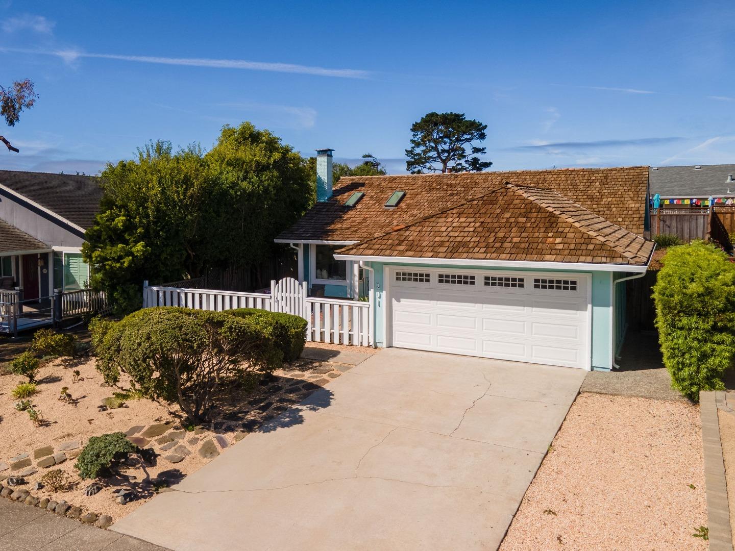 Detail Gallery Image 38 of 51 For 201 Bridgeport Dr, Half Moon Bay,  CA 94019 - 3 Beds | 2 Baths