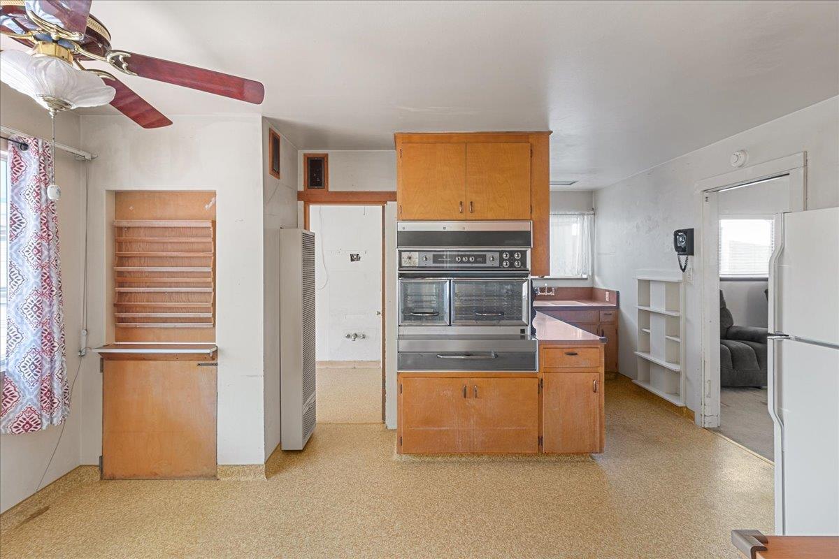 Detail Gallery Image 10 of 30 For 226 Harvest St, Salinas,  CA 93901 - 2 Beds | 1/1 Baths
