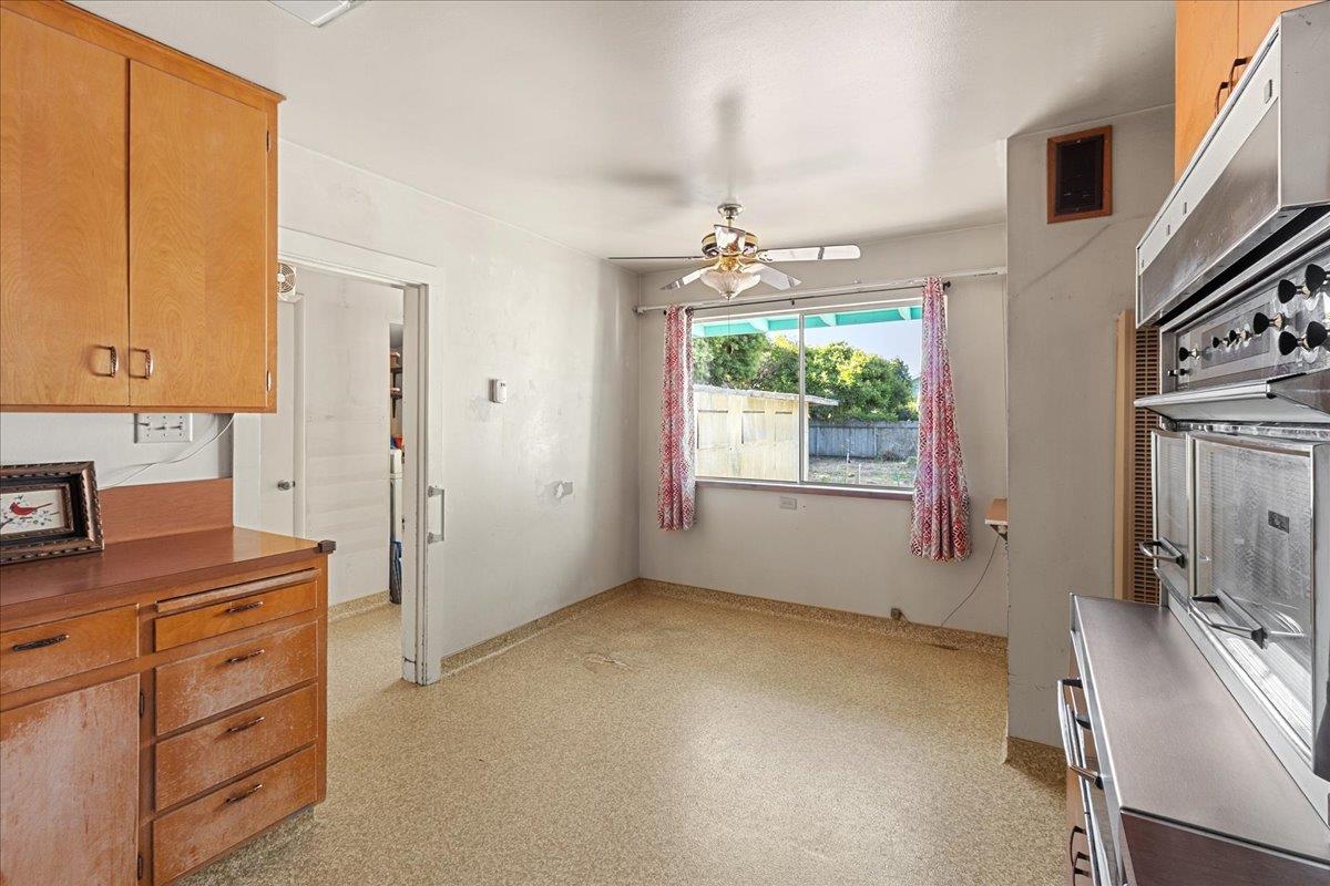 Detail Gallery Image 11 of 30 For 226 Harvest St, Salinas,  CA 93901 - 2 Beds | 1/1 Baths