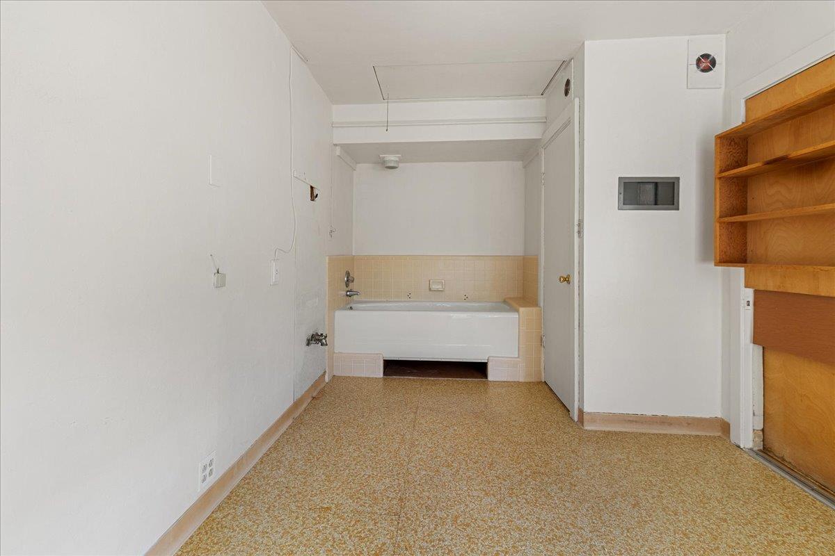 Detail Gallery Image 25 of 30 For 226 Harvest St, Salinas,  CA 93901 - 2 Beds | 1/1 Baths