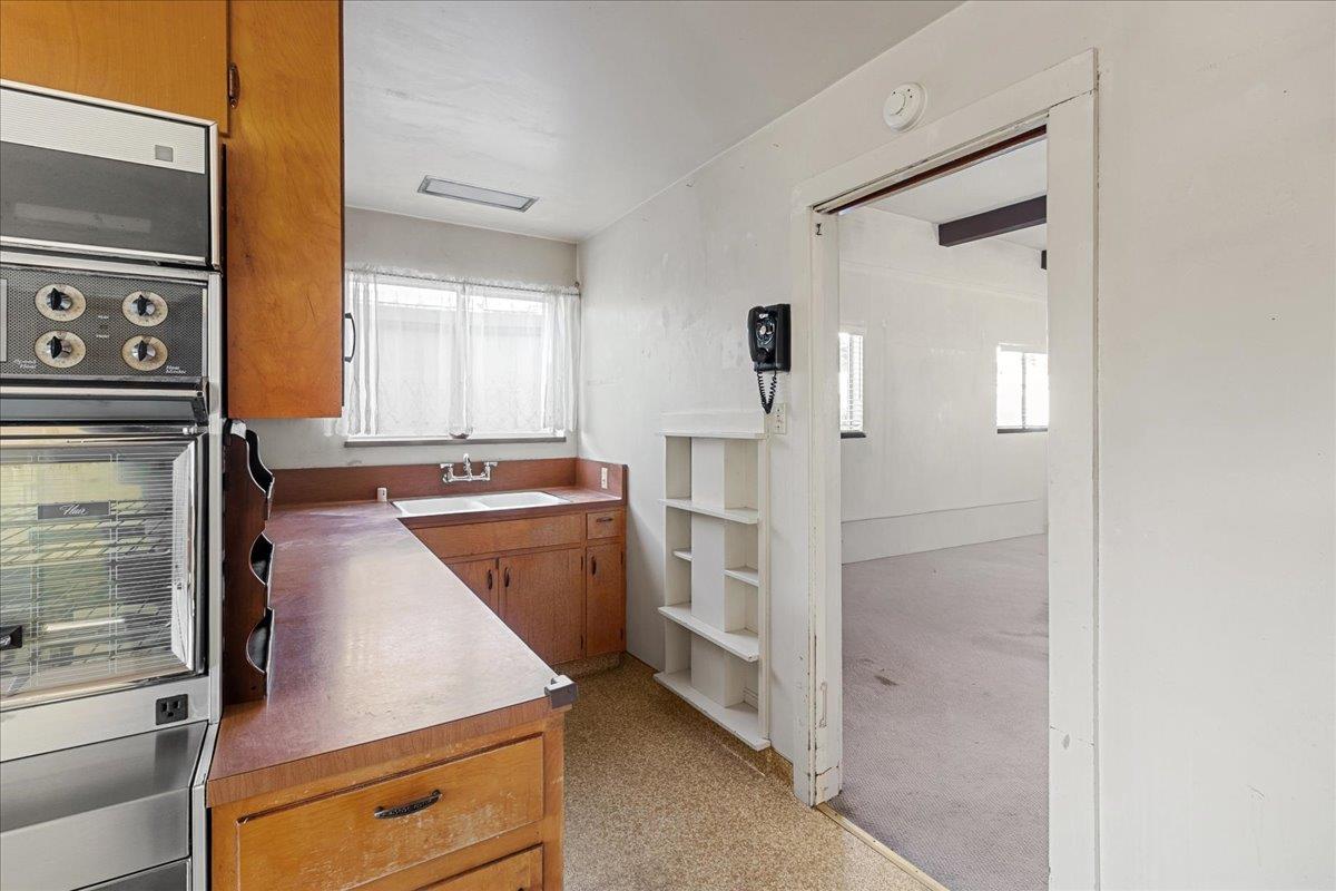 Detail Gallery Image 9 of 30 For 226 Harvest St, Salinas,  CA 93901 - 2 Beds | 1/1 Baths