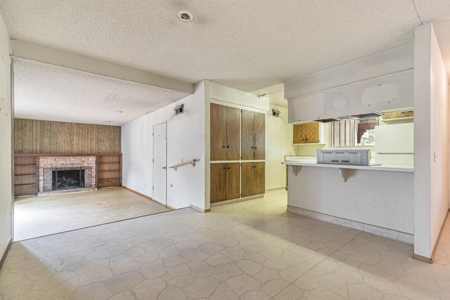 Detail Gallery Image 12 of 29 For 5799 Indian Ave, San Jose,  CA 95123 - 4 Beds | 2 Baths