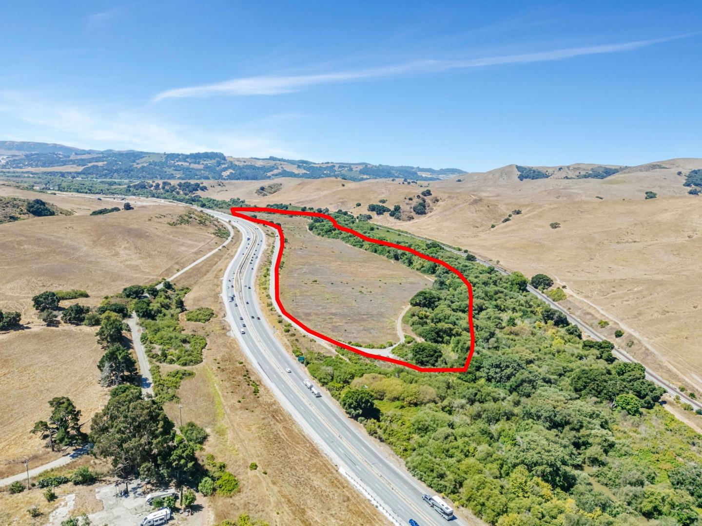 Detail Gallery Image 2 of 25 For 0 101 Hwy, Hollister,  CA 95023 - – Beds | – Baths