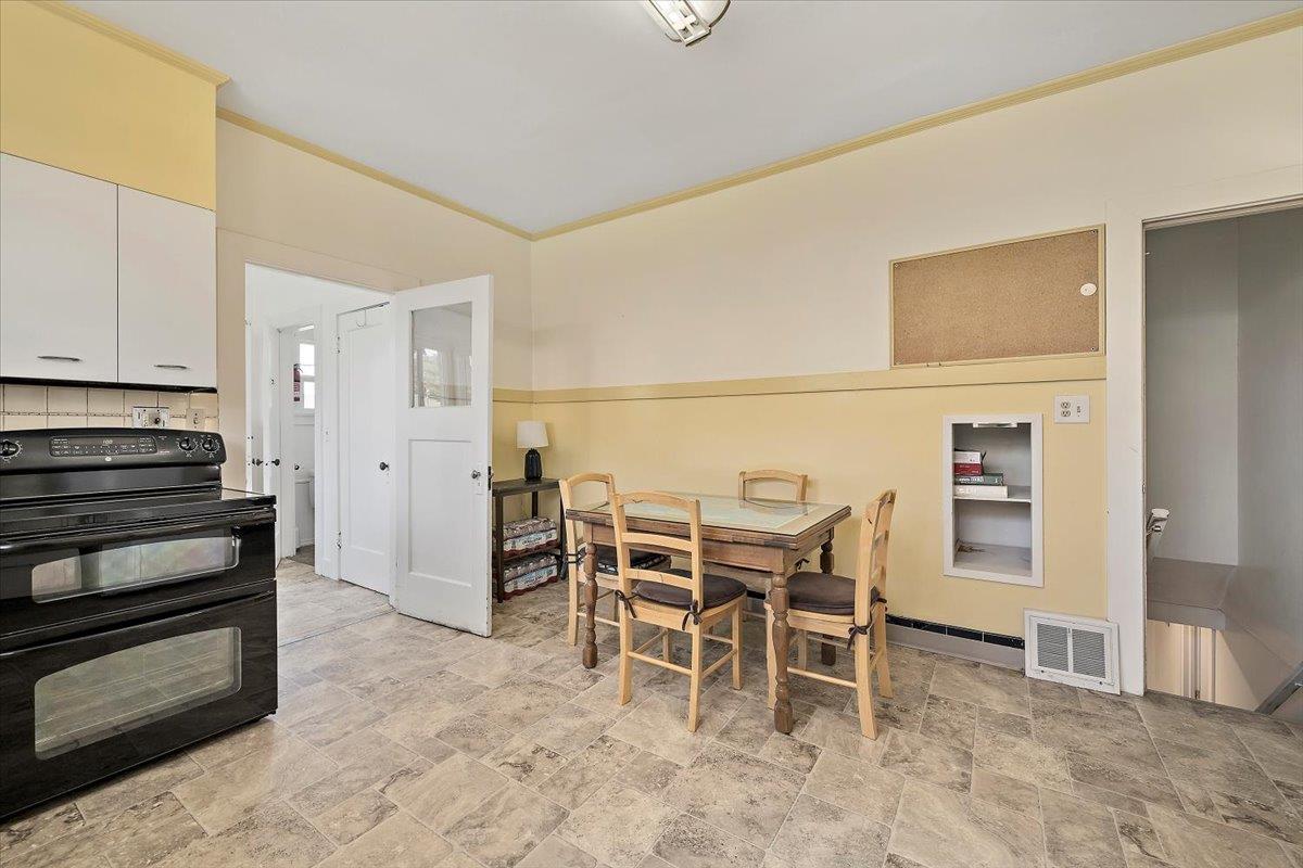 Detail Gallery Image 13 of 27 For 7770 Rosanna St, Gilroy,  CA 95020 - 2 Beds | 1/1 Baths