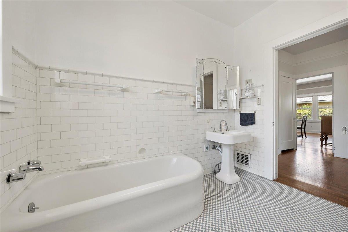 Detail Gallery Image 17 of 27 For 7770 Rosanna St, Gilroy,  CA 95020 - 2 Beds | 1/1 Baths