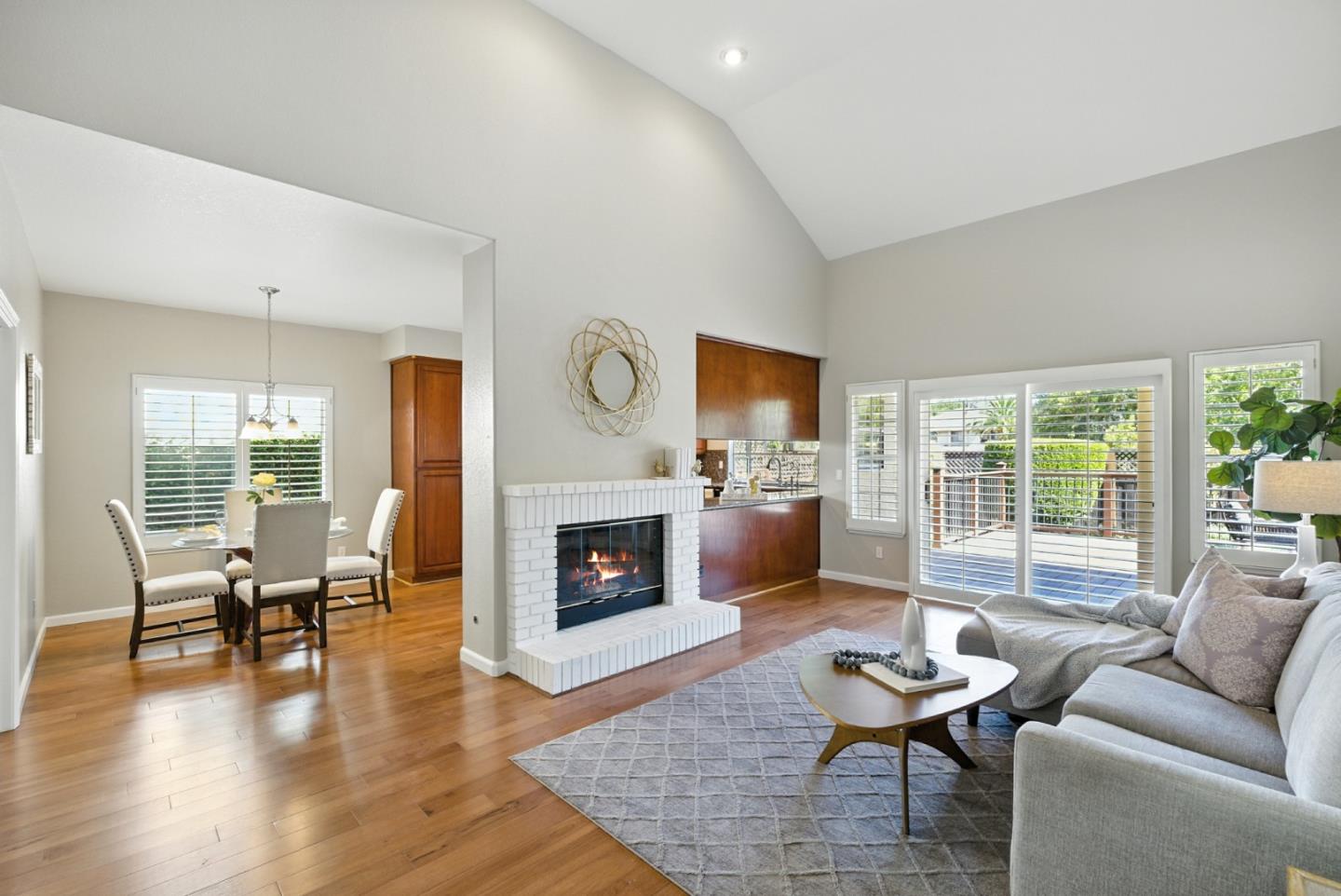 Detail Gallery Image 12 of 56 For 1128 Sterling Gate Dr, San Jose,  CA 95120 - 4 Beds | 3 Baths