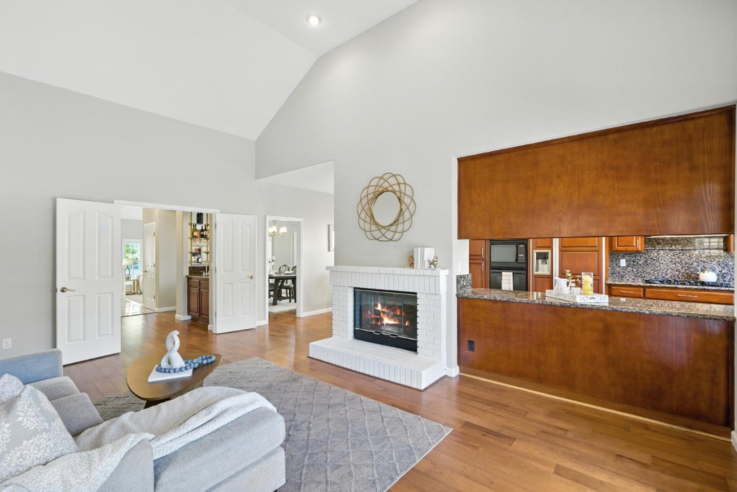 Detail Gallery Image 13 of 56 For 1128 Sterling Gate Dr, San Jose,  CA 95120 - 4 Beds | 3 Baths