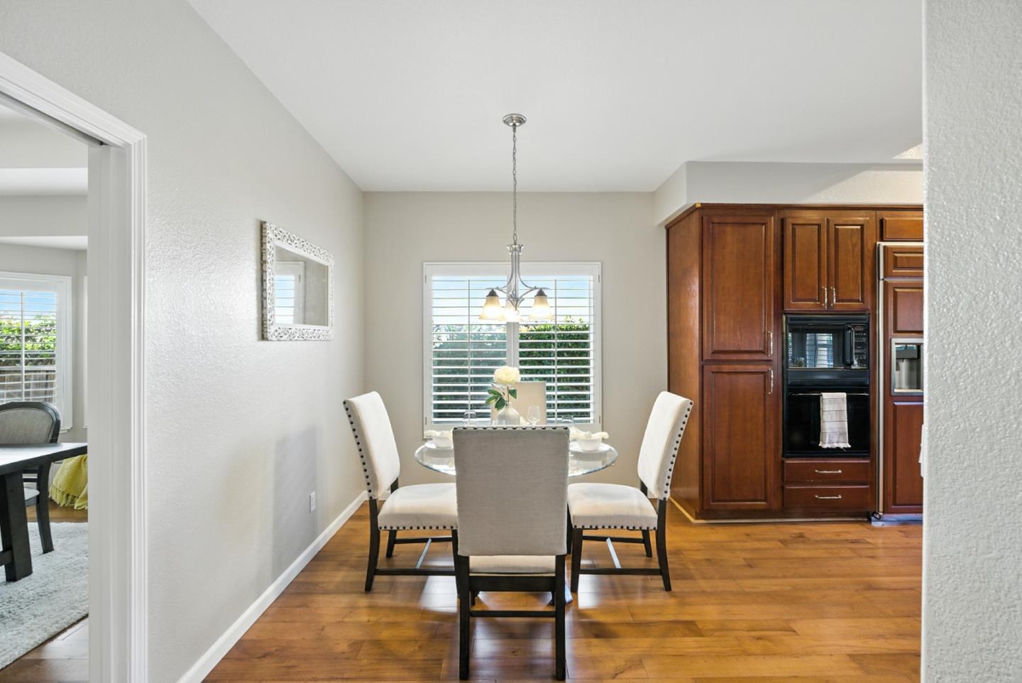 Detail Gallery Image 19 of 56 For 1128 Sterling Gate Dr, San Jose,  CA 95120 - 4 Beds | 3 Baths
