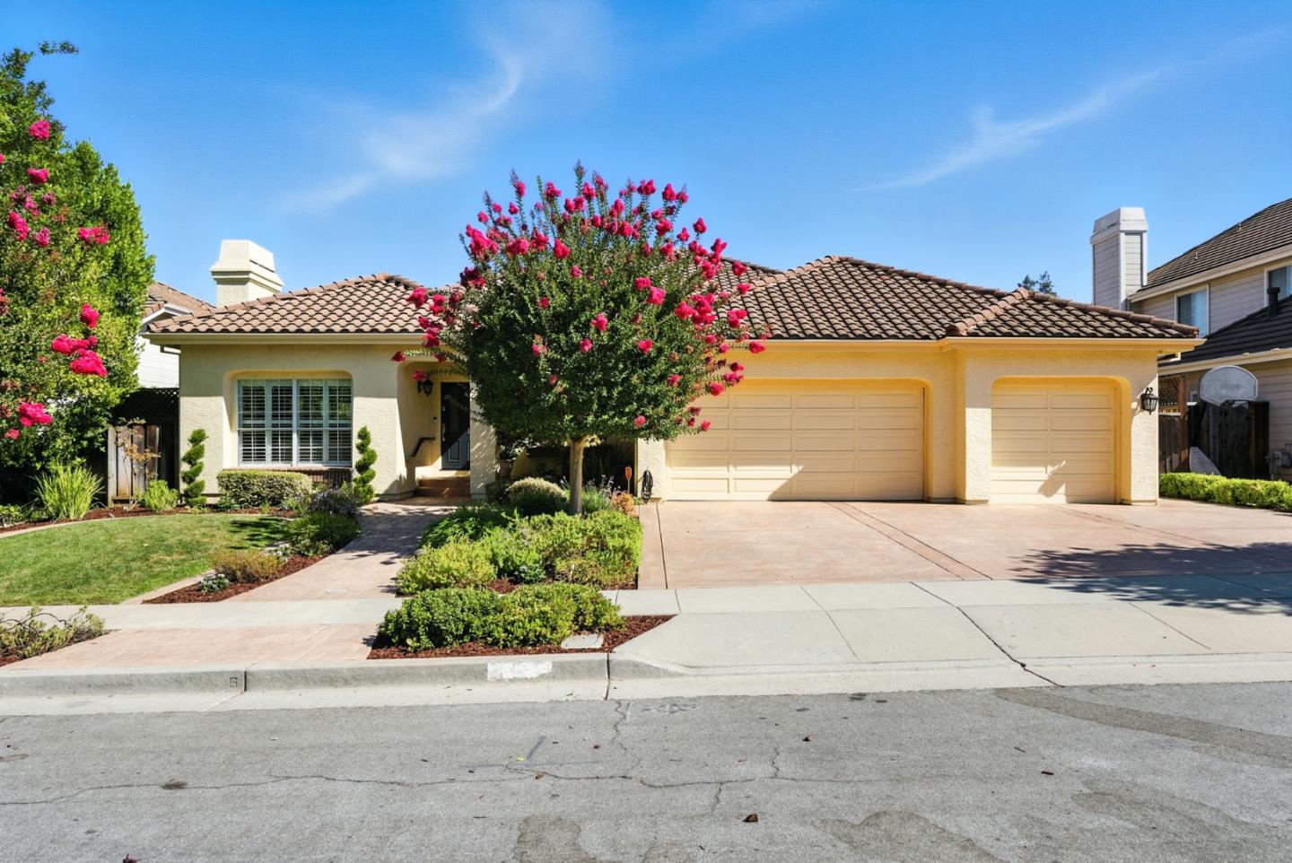 Detail Gallery Image 2 of 56 For 1128 Sterling Gate Dr, San Jose,  CA 95120 - 4 Beds | 3 Baths