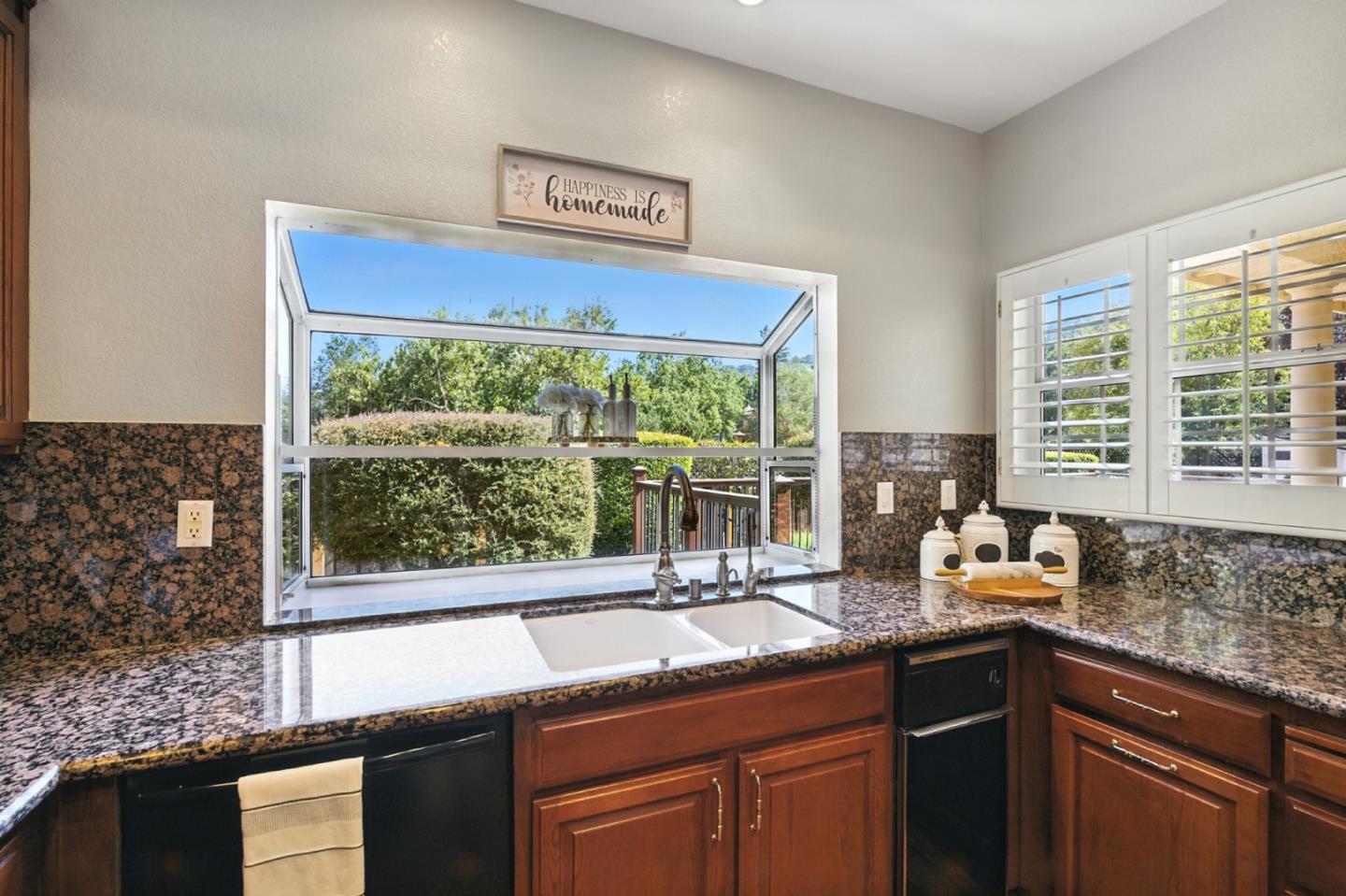 Detail Gallery Image 24 of 56 For 1128 Sterling Gate Dr, San Jose,  CA 95120 - 4 Beds | 3 Baths
