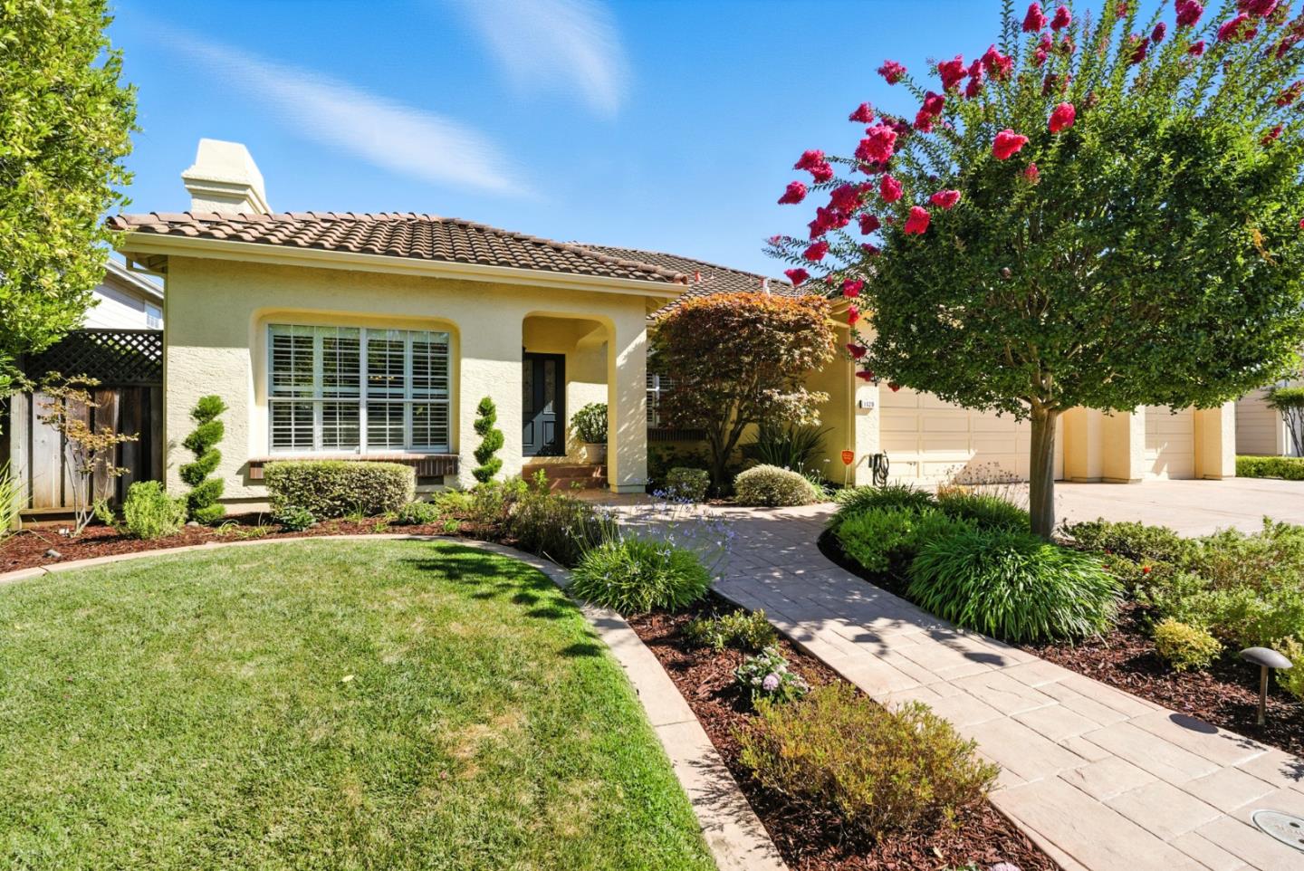 Detail Gallery Image 3 of 56 For 1128 Sterling Gate Dr, San Jose,  CA 95120 - 4 Beds | 3 Baths