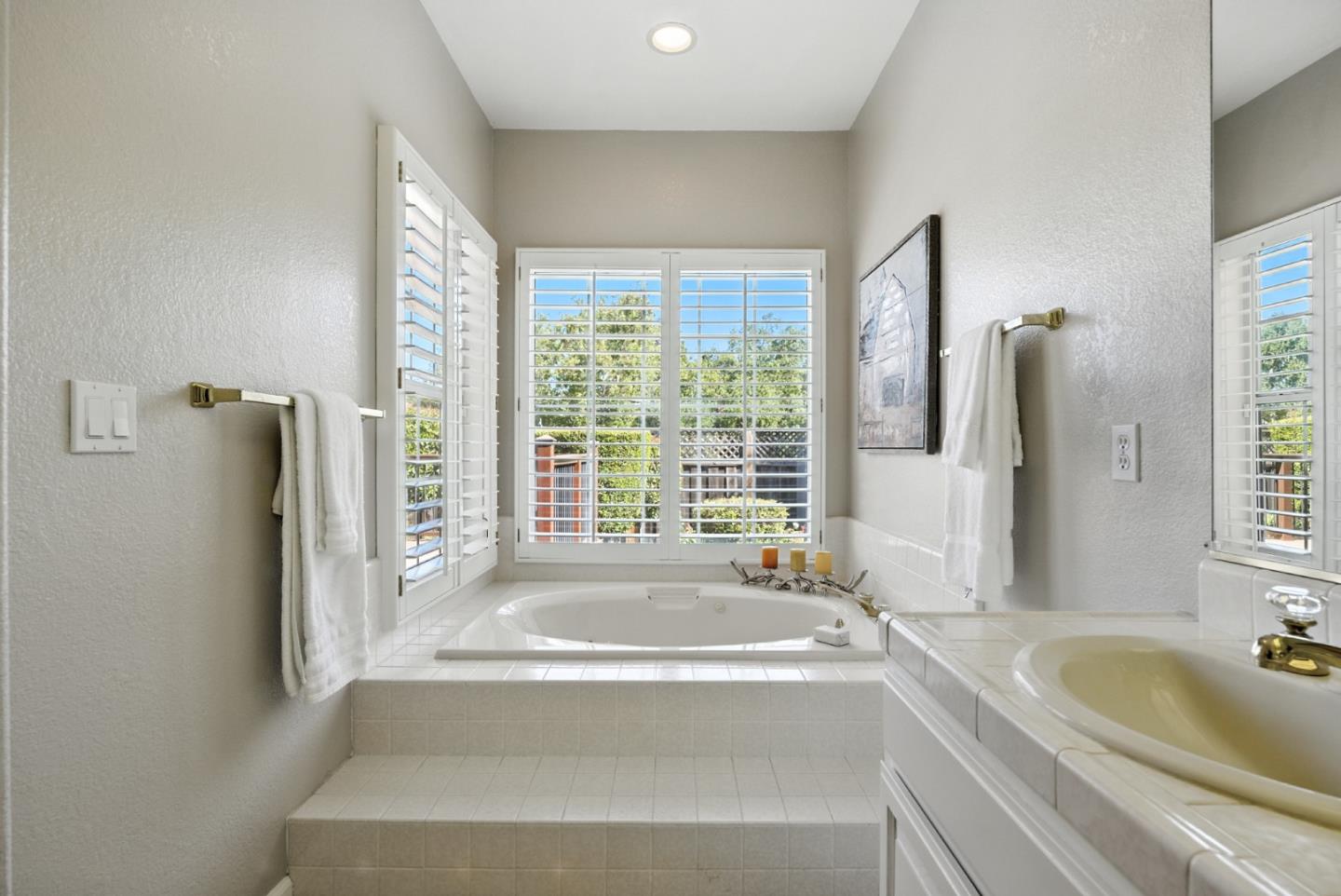 Detail Gallery Image 40 of 56 For 1128 Sterling Gate Dr, San Jose,  CA 95120 - 4 Beds | 3 Baths