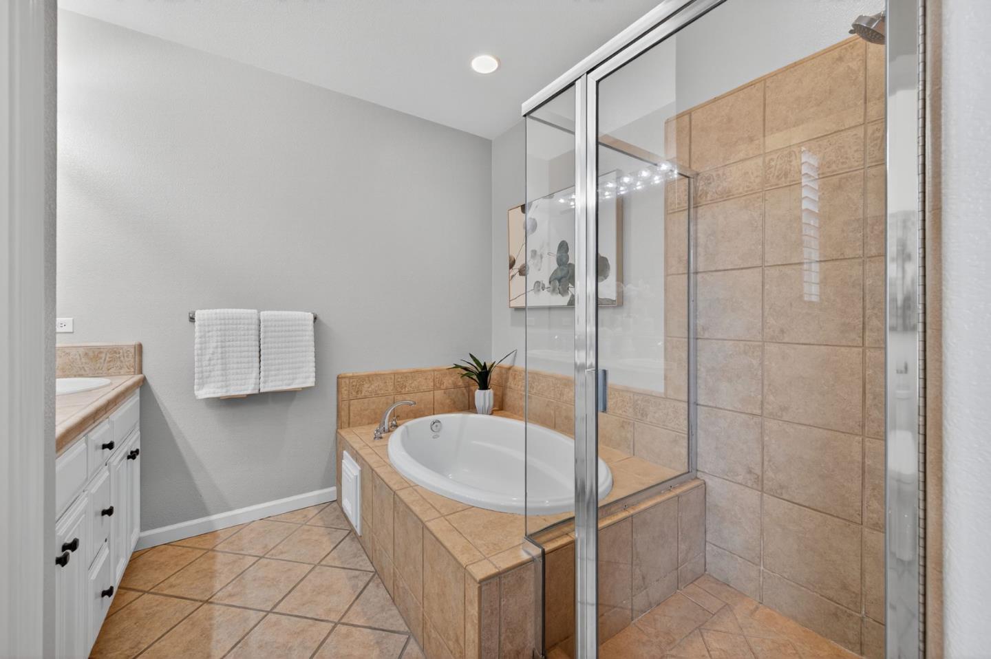 Detail Gallery Image 22 of 37 For 1220 Kelley Way, Santa Clara,  CA 95054 - 3 Beds | 2/1 Baths