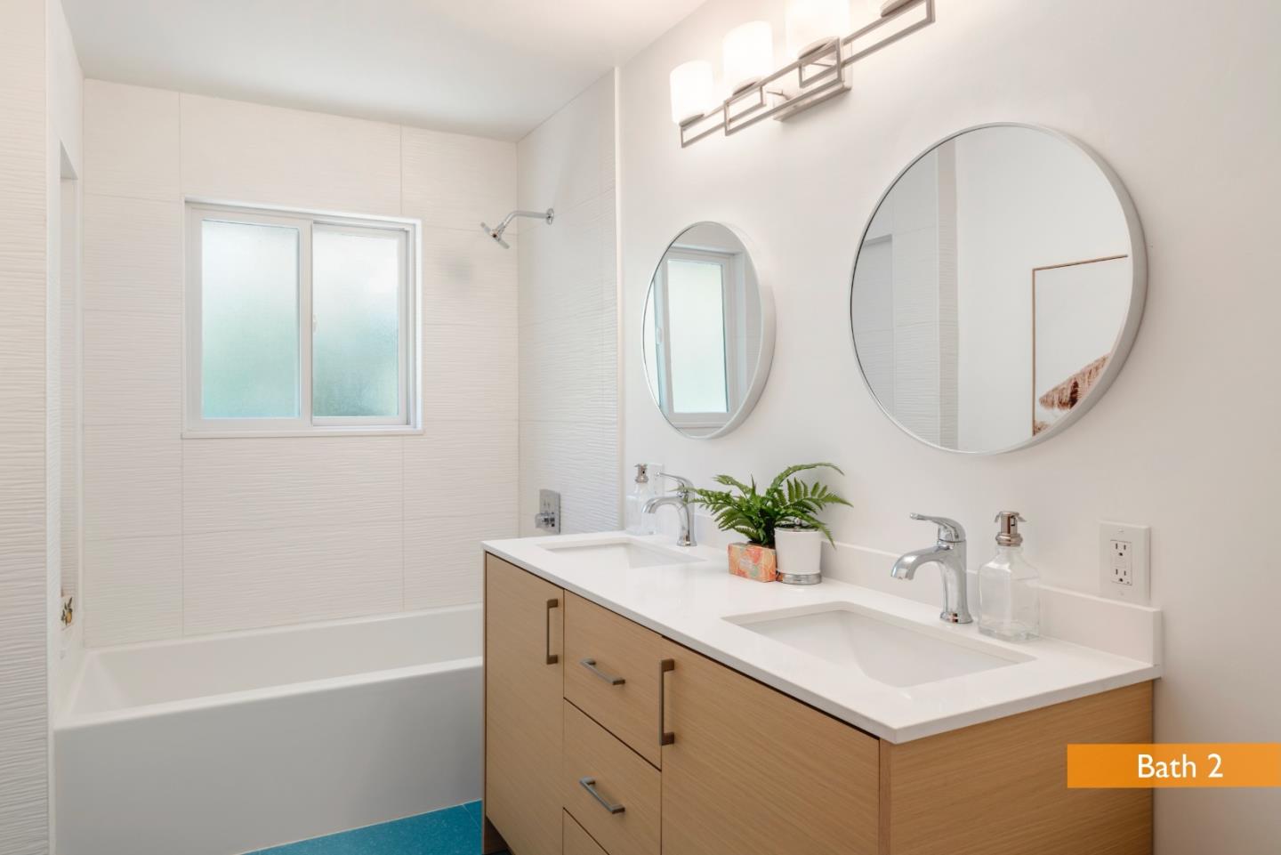 Detail Gallery Image 25 of 31 For 1981 Newcastle Dr, Los Altos,  CA 94024 - 4 Beds | 2/1 Baths