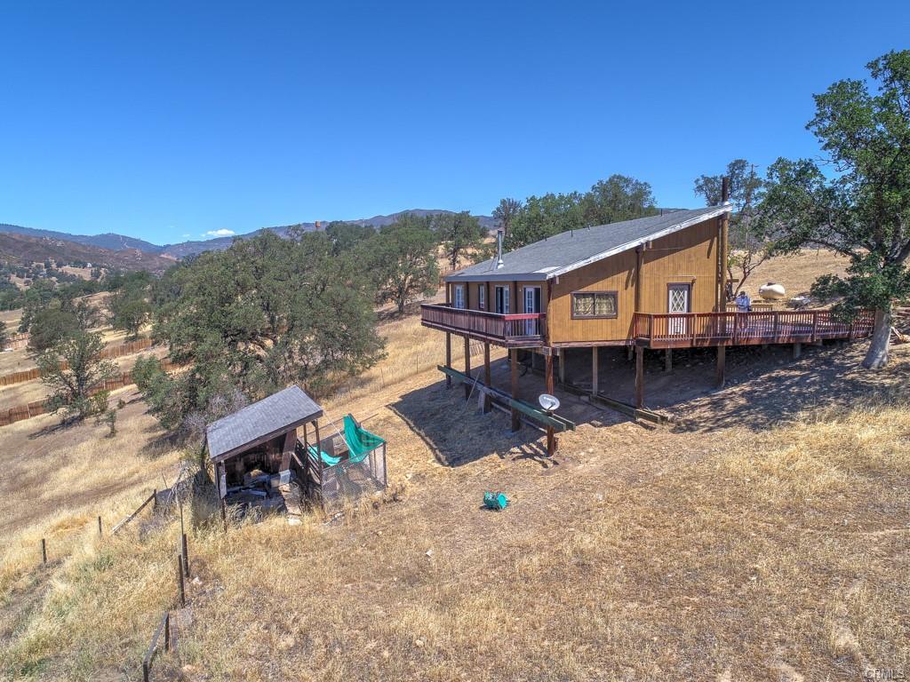 Detail Gallery Image 29 of 34 For 2399 Indian Hill Rd, Clearlake Oaks,  CA 95423 - 3 Beds | 2 Baths