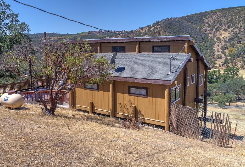 Detail Gallery Image 34 of 34 For 2399 Indian Hill Rd, Clearlake Oaks,  CA 95423 - 3 Beds | 2 Baths