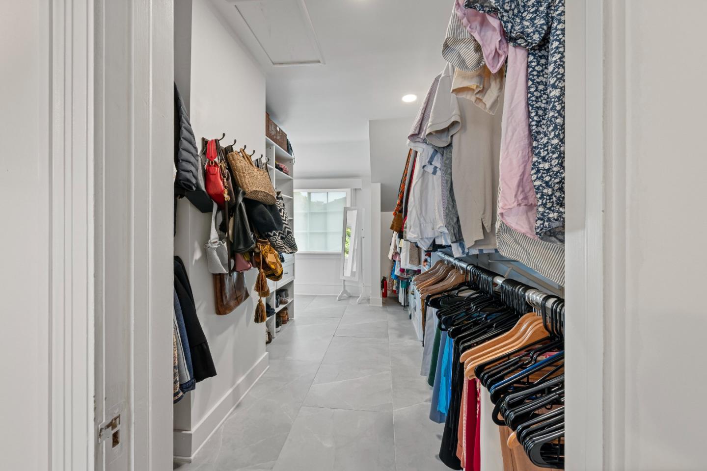 Detail Gallery Image 17 of 24 For 286 5th St, Gilroy,  CA 95020 - 3 Beds | 2 Baths