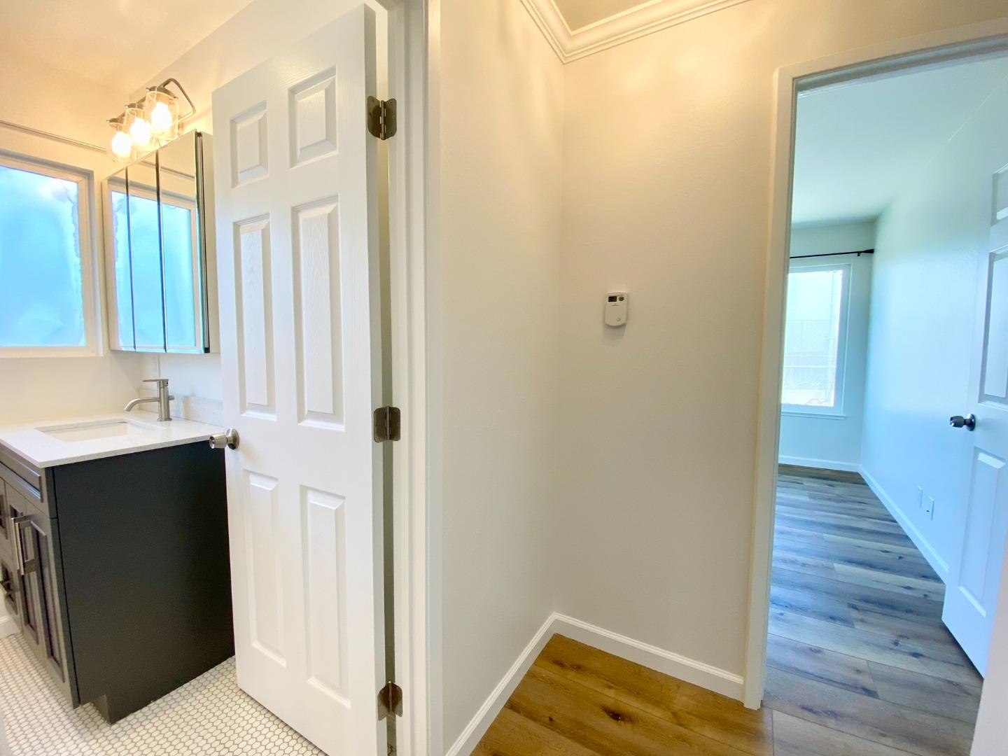 Detail Gallery Image 20 of 41 For 1076 Grand Ave, South San Francisco,  CA 94080 - 3 Beds | 2 Baths