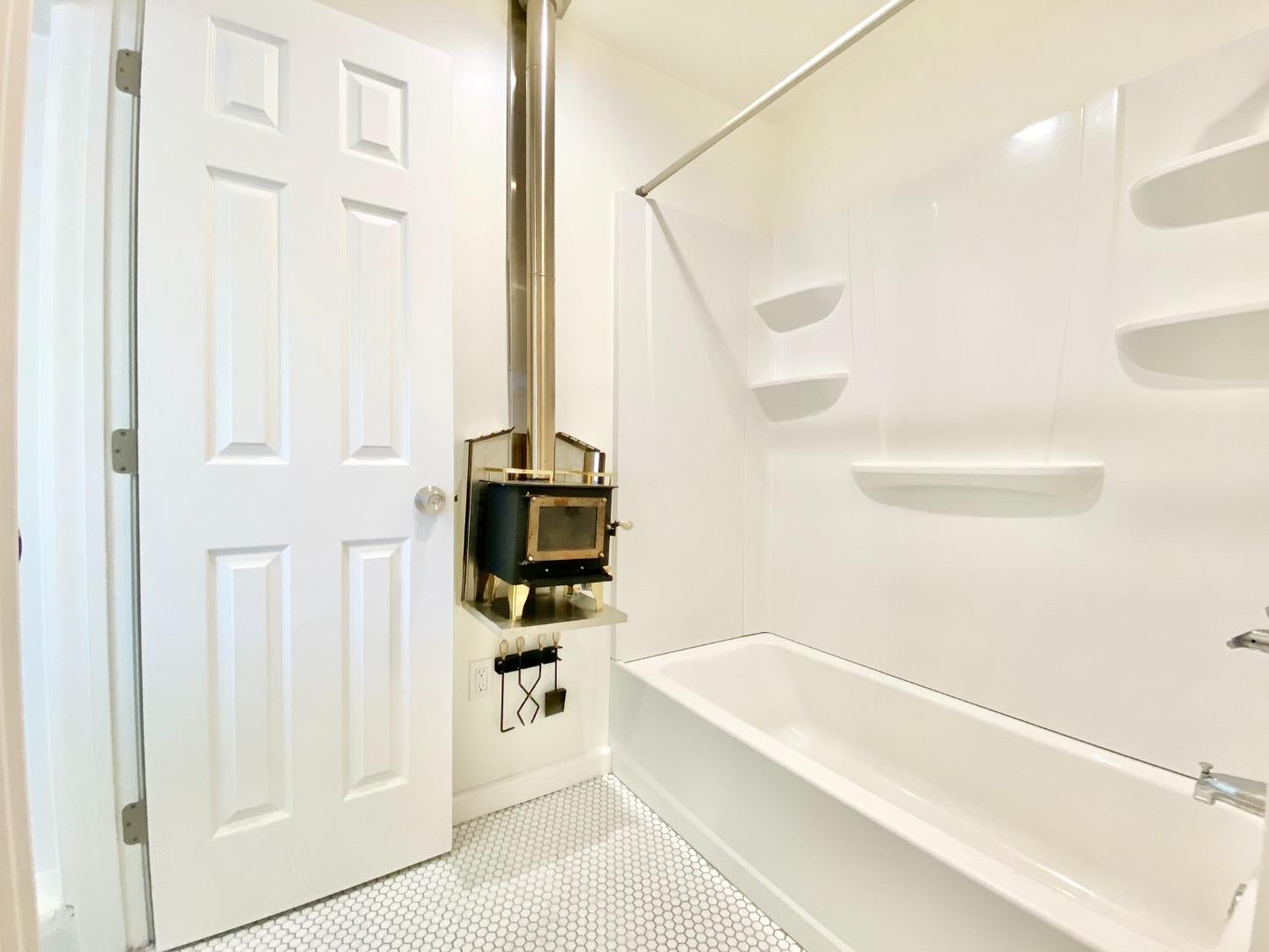 Detail Gallery Image 38 of 41 For 1076 Grand Ave, South San Francisco,  CA 94080 - 3 Beds | 2 Baths